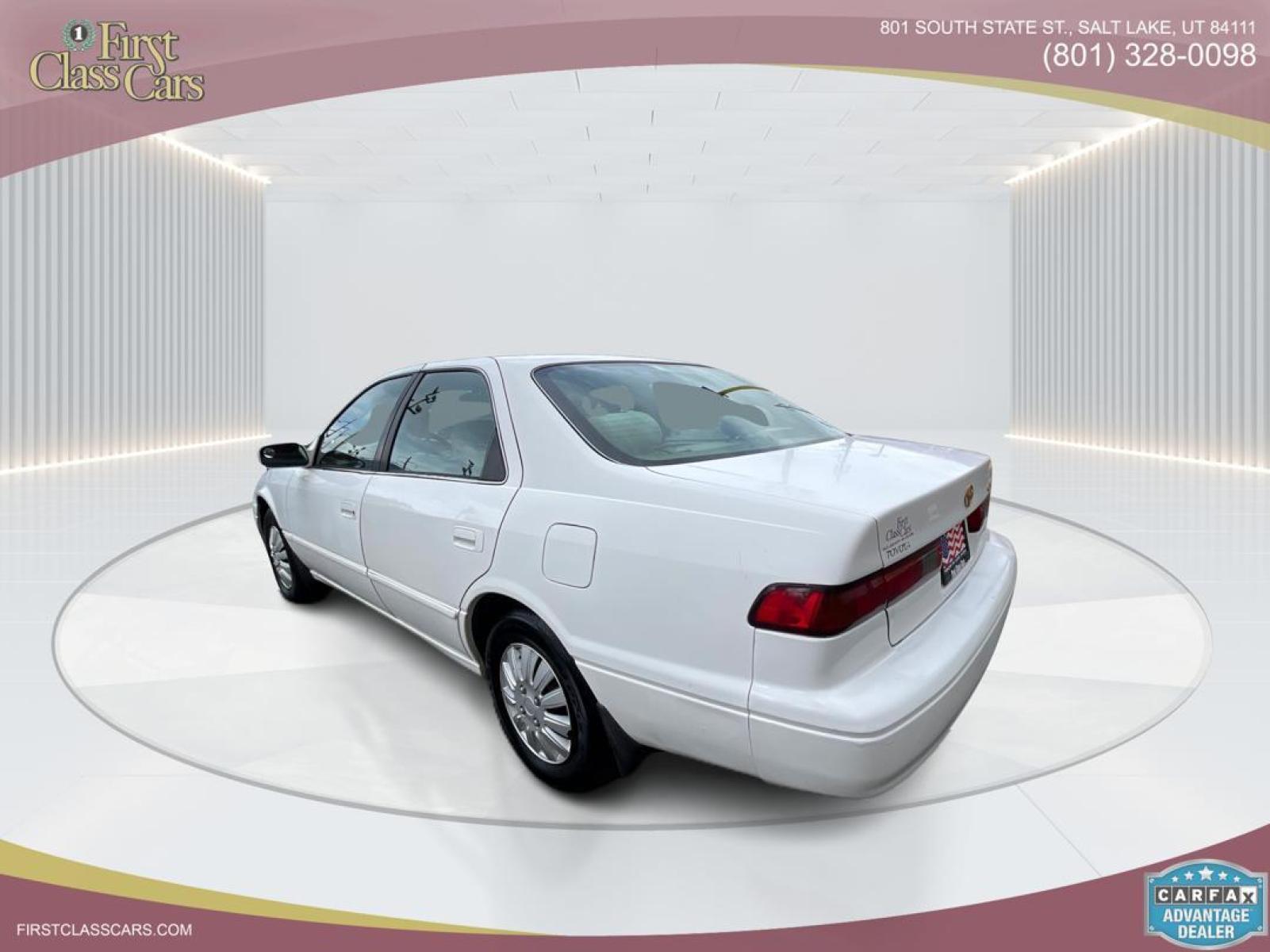 1999 Pure White /Tan Toyota Camry LE (JT2BG28KXX0) with an 2.2Liter 4 Cylinder engine, Automatic transmission, located at 801 South State Street, Salt Lake City, UT, 84111, (801) 328-0098, 40.751953, -111.888206 - Top Features:Cloth Seats, ABS Brakes, CD Audio, Power Mirrors, Side Airbags, AM/FM Stereo, Cassette Player, Power Seat(s), Air Conditioning, Cruise Control, Power Windows, Automatic Transmission, Power Locks, Rear Defroster "Experience unbeatable reliability with this 1999 used Toyota Camry. Boas - Photo #5