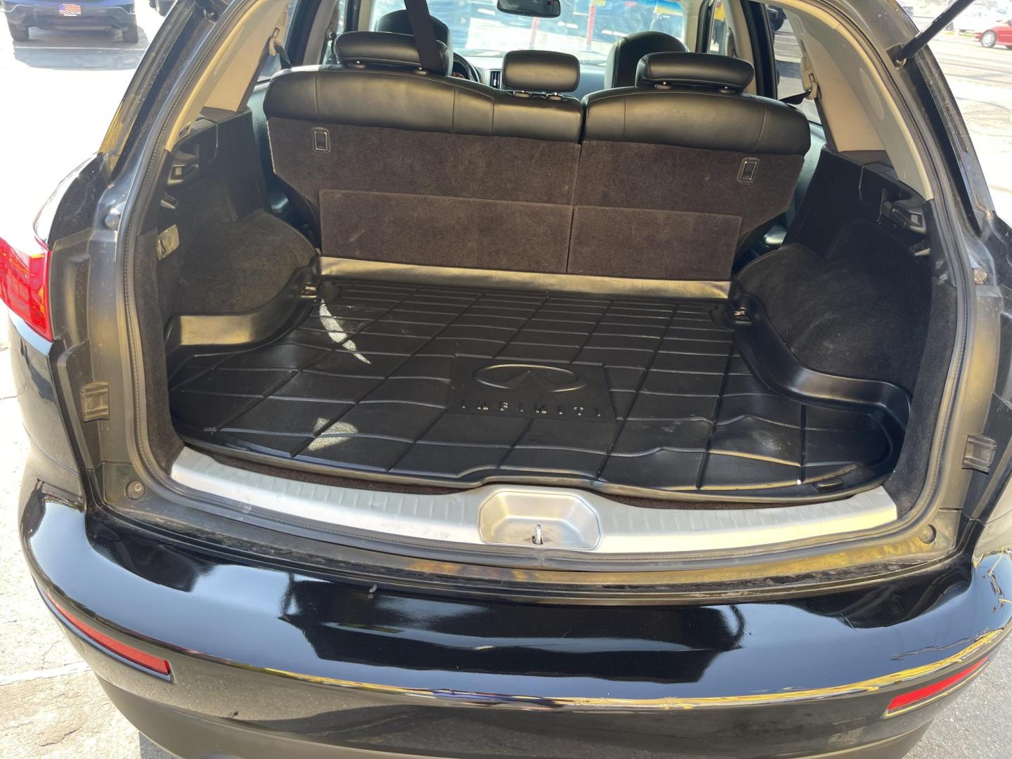 2007 Black Obsidian /Black Leather Infiniti FX AWD (JNRAS08W77X) with an 3.5L V6 engine, Automatic transmission, located at 801 South State Street, Salt Lake City, UT, 84111, (801) 328-0098, 40.751953, -111.888206 - Vehicle Features: 4WD/AWD, ABS Brakes, Air Conditioning, Alloy Wheels, AM/FM Stereo, Automatic Transmission, Bluetooth Technology, BOSE Sound System, CD Audio, Cruise Control, Front Seat Heaters, Leather Seats, Memory Seat(s), Navigation System, Overhead Airbags, Power Locks, Power Mirrors, Power - Photo#24