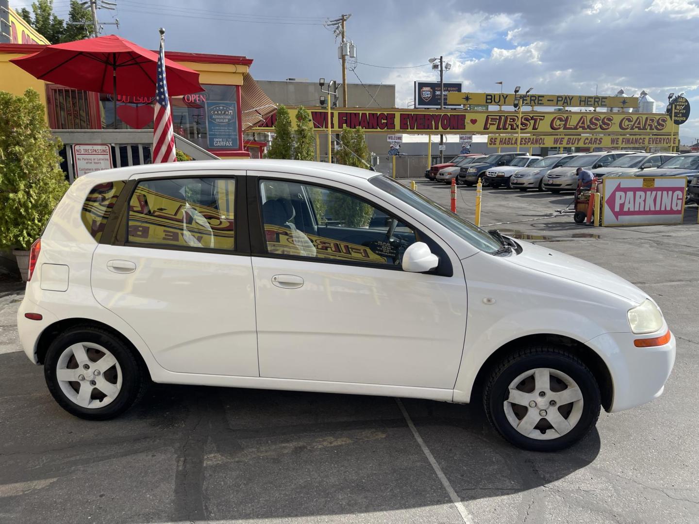 2005 Galaxy White /Gray Cloth Chevrolet Aveo LS (KL1TD62615B) with an 2.2L 4 Cyl. engine, Manual transmission, located at 801 South State Street, Salt Lake City, UT, 84111, (801) 328-0098, 40.751953, -111.888206 - Experience excellent performance with this 2005 Chevrolet Aveo! With its sleek design, efficient fuel consumption, and spacious interior, it's the perfect combination of style and convenience. Affordable and well-maintained, this used Aveo offers a reliable and comfortable ride. Make it yours today! - Photo#4