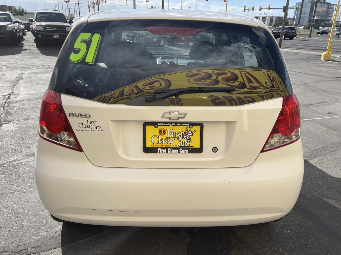 2005 Galaxy White /Gray Cloth Chevrolet Aveo LS (KL1TD62615B) with an 2.2L 4 Cyl. engine, Manual transmission, located at 801 South State Street, Salt Lake City, UT, 84111, (801) 328-0098, 40.751953, -111.888206 - Experience excellent performance with this 2005 Chevrolet Aveo! With its sleek design, efficient fuel consumption, and spacious interior, it's the perfect combination of style and convenience. Affordable and well-maintained, this used Aveo offers a reliable and comfortable ride. Make it yours today! - Photo#6