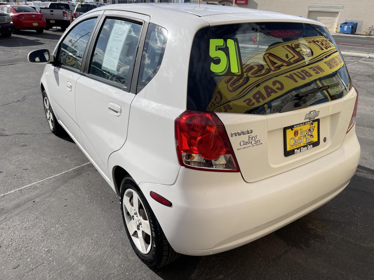 2005 Galaxy White /Gray Cloth Chevrolet Aveo LS (KL1TD62615B) with an 2.2L 4 Cyl. engine, Manual transmission, located at 801 South State Street, Salt Lake City, UT, 84111, (801) 328-0098, 40.751953, -111.888206 - Experience excellent performance with this 2005 Chevrolet Aveo! With its sleek design, efficient fuel consumption, and spacious interior, it's the perfect combination of style and convenience. Affordable and well-maintained, this used Aveo offers a reliable and comfortable ride. Make it yours today! - Photo#7