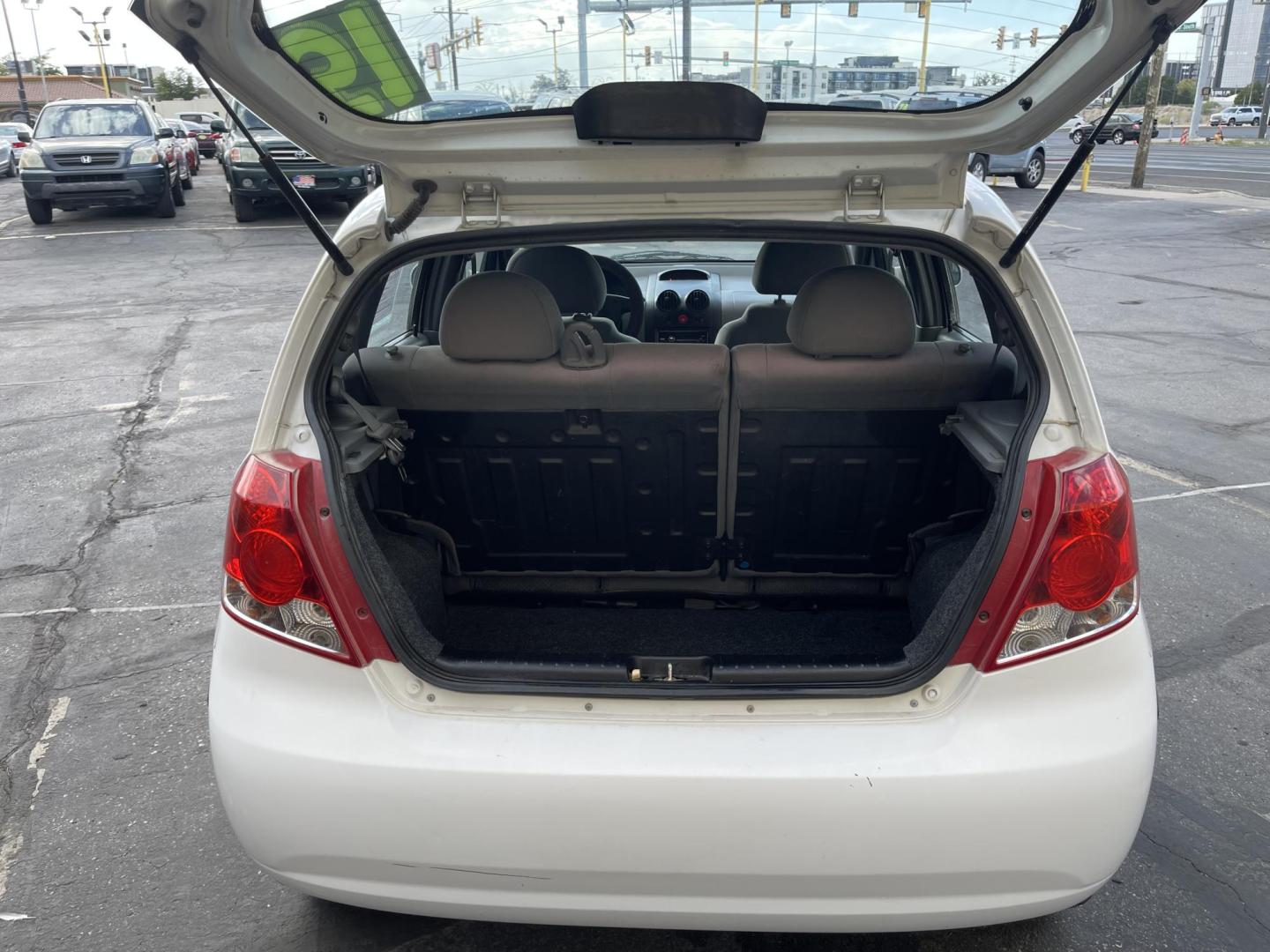 2005 Galaxy White /Gray Cloth Chevrolet Aveo LS (KL1TD62615B) with an 2.2L 4 Cyl. engine, Manual transmission, located at 801 South State Street, Salt Lake City, UT, 84111, (801) 328-0098, 40.751953, -111.888206 - Experience excellent performance with this 2005 Chevrolet Aveo! With its sleek design, efficient fuel consumption, and spacious interior, it's the perfect combination of style and convenience. Affordable and well-maintained, this used Aveo offers a reliable and comfortable ride. Make it yours today! - Photo#26