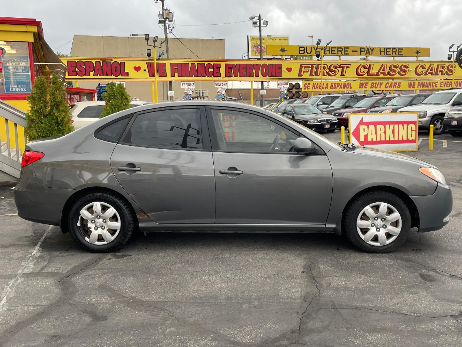 2008 Carbon Gray Metallic /Gray Cloth Hyundai Elantra GLS (KMHDU46D18U) with an 2.0L 4 Cyl. engine, Manual transmission, located at 801 South State Street, Salt Lake City, UT, 84111, (801) 328-0098, 40.751953, -111.888206 - Life is crazy. Now is the time to buy! All of our prices are just dollars above our cost. These prices will change as soon as life isn't so crazy. So please call or come in. We are here to save you a lot of money! Our service department is OPEN DAILY to help with any of your service needs. P - Photo #5