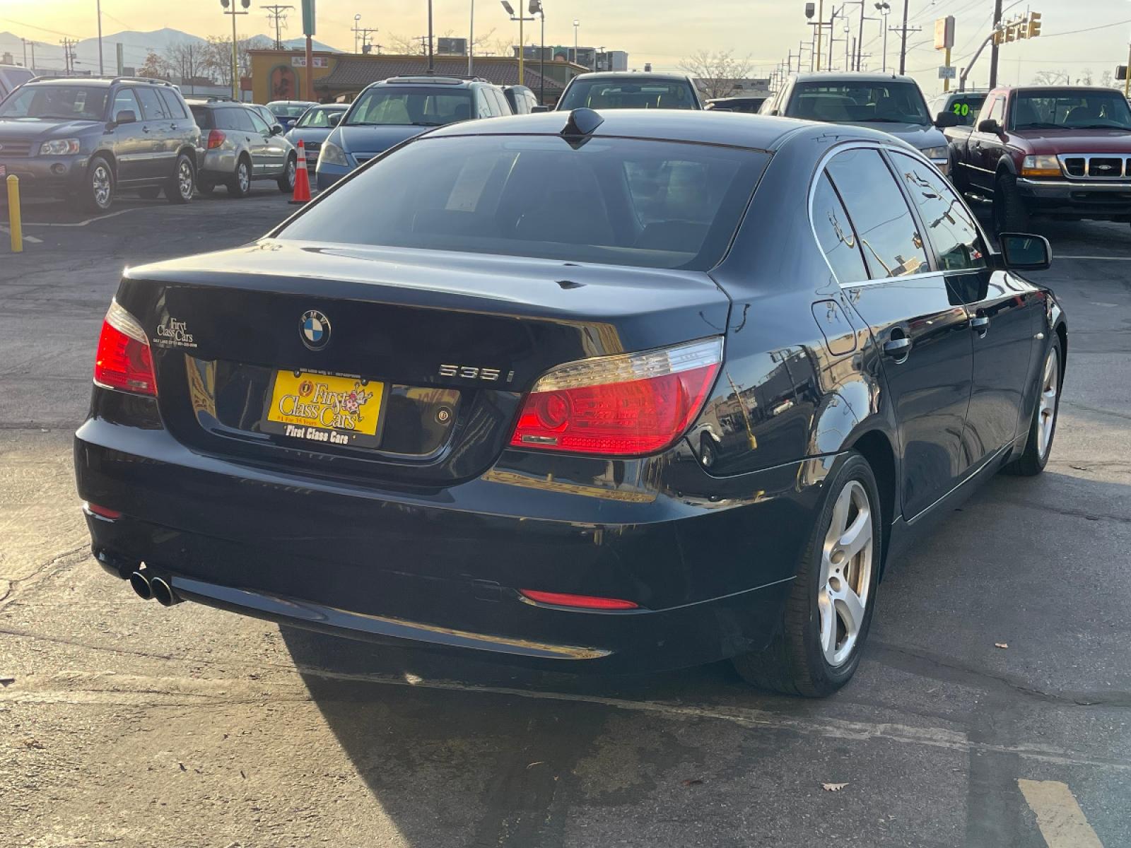 2008 Monaco Blue Metallic /Gray Leather BMW 5-Series 535i (WBANW13548C) with an 3.0L 6 Cyl. engine, Automatic transmission, located at 801 South State Street, Salt Lake City, UT, 84111, (801) 328-0098, 40.751953, -111.888206 - Life is crazy. Now is the time to buy! All of our prices are just dollars above our cost. These prices will change as soon as life isn't so crazy. So please call or come in. We are here to save you a lot of money! Our service department is OPEN DAILY to help with any of your service needs. P - Photo #6