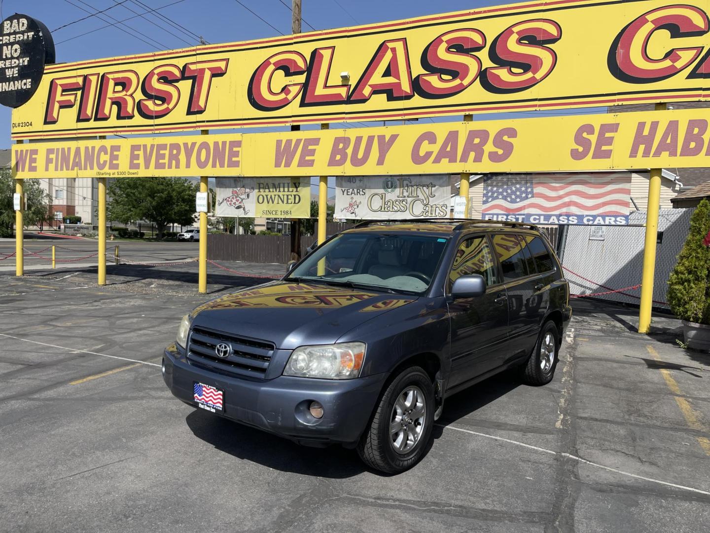 2007 Bluestone Metallic /Gray Cloth Toyota Highlander V6 4WD (JTEEP21A770) with an 3.3L V6 engine, Automatic transmission, located at 801 South State Street, Salt Lake City, UT, 84111, (801) 328-0098, 40.751953, -111.888206 - Our service department is OPEN DAILY to help with any of your service needs. Please call for immediate appointment! Clean Title!! Extra clean!! Immaculate condition!! Free Carfax!! Must see!! Warranty available!! Free Carfax!!! Vehicle Features: 4WD/AWD, ABS Brakes, Air Conditioning, Allo - Photo#1