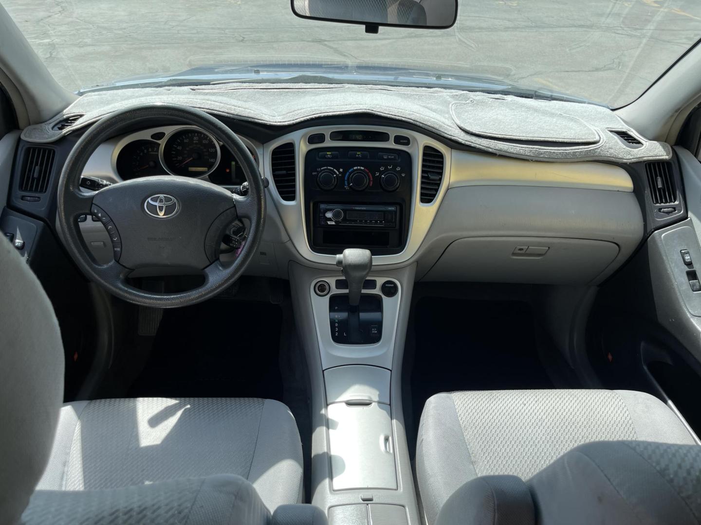 2007 Bluestone Metallic /Gray Cloth Toyota Highlander V6 4WD (JTEEP21A770) with an 3.3L V6 engine, Automatic transmission, located at 801 South State Street, Salt Lake City, UT, 84111, (801) 328-0098, 40.751953, -111.888206 - Our service department is OPEN DAILY to help with any of your service needs. Please call for immediate appointment! Clean Title!! Extra clean!! Immaculate condition!! Free Carfax!! Must see!! Warranty available!! Free Carfax!!! Vehicle Features: 4WD/AWD, ABS Brakes, Air Conditioning, Allo - Photo#13