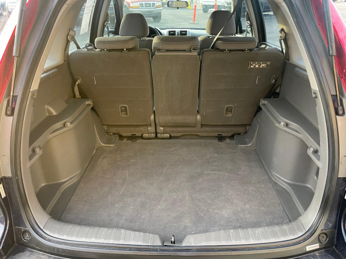 2009 Royal Blue Pearl Honda CR-V LX (JHLRE38329C) with an 2.4L 4 Cyl. engine, Automatic transmission, located at 801 South State Street, Salt Lake City, UT, 84111, (801) 328-0098, 40.751953, -111.888206 - Our service department is OPEN DAILY to help with any of your service needs. Please call for immediate appointment! Clean Title!! Extra clean!! Immaculate condition!! Free Carfax!! Must see!! Warranty available!! Free Carfax!!! Features: LX Model, ABS Brakes, Air Conditioning, AM/FM Stereo, - Photo#22