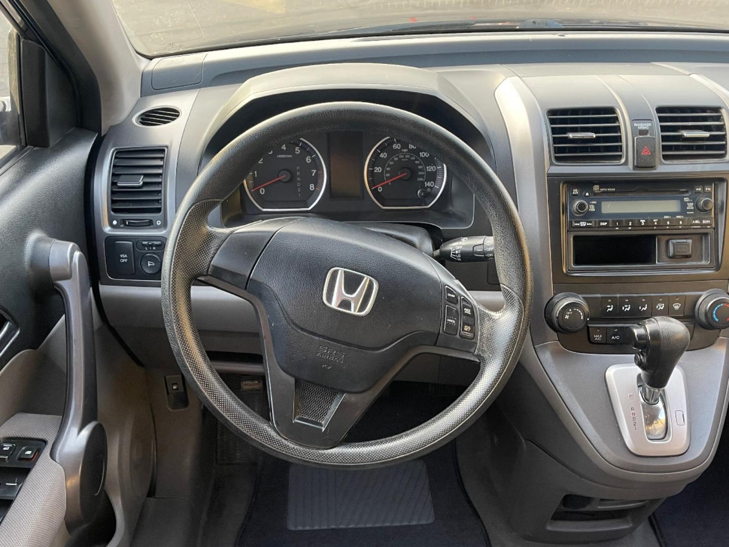 2009 Royal Blue Pearl Honda CR-V LX (JHLRE38329C) with an 2.4L 4 Cyl. engine, Automatic transmission, located at 801 South State Street, Salt Lake City, UT, 84111, (801) 328-0098, 40.751953, -111.888206 - Our service department is OPEN DAILY to help with any of your service needs. Please call for immediate appointment! Clean Title!! Extra clean!! Immaculate condition!! Free Carfax!! Must see!! Warranty available!! Free Carfax!!! Features: LX Model, ABS Brakes, Air Conditioning, AM/FM Stereo, - Photo#14