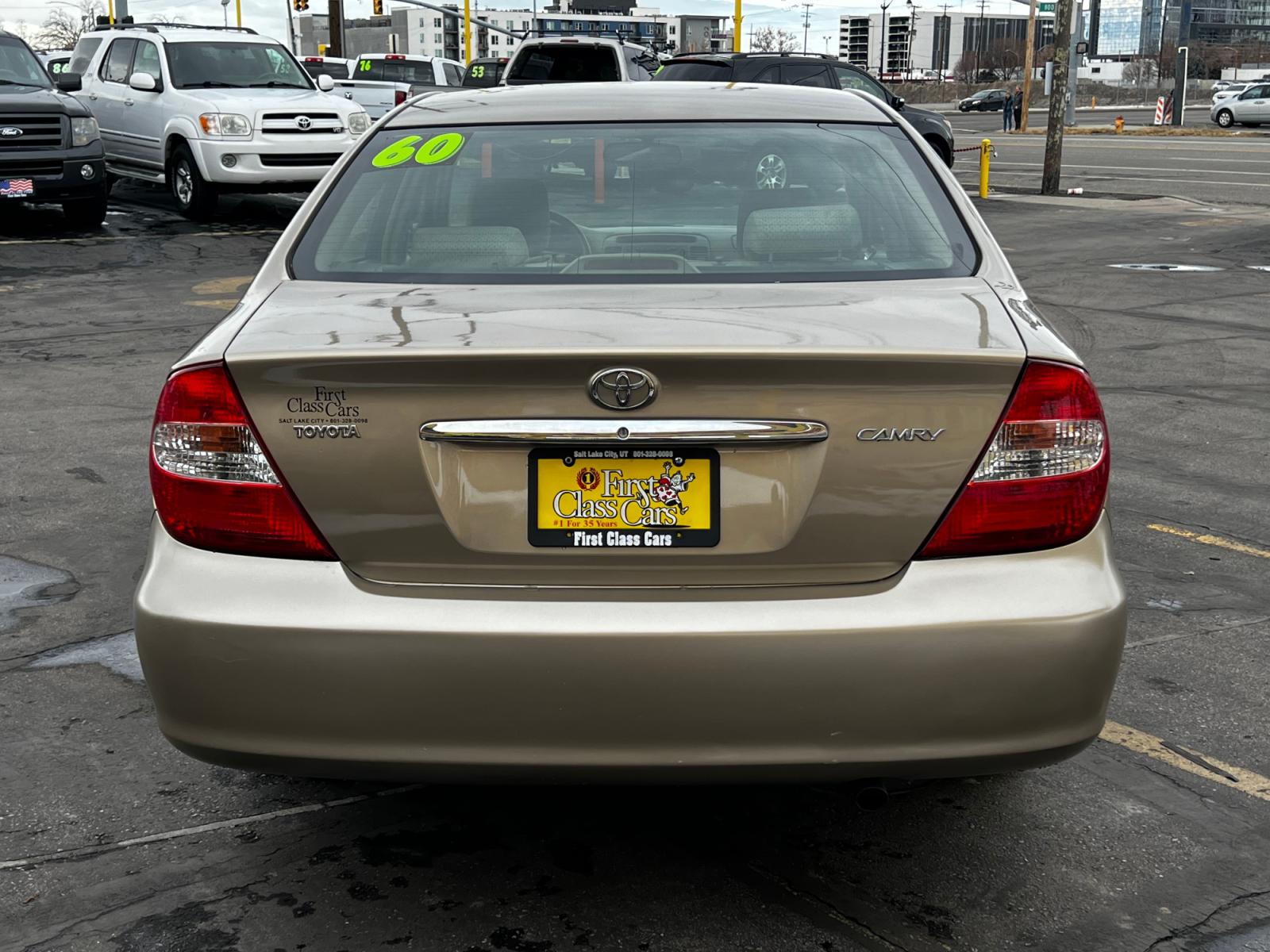 2003 Desert Sand Mica /Tan Cloth Toyota Camry XLE (4T1BE30K03U) with an 2.4L 4 Cyl. engine, located at 801 South State Street, Salt Lake City, UT, 84111, (801) 328-0098, 40.751953, -111.888206 - Features: XLE Model, 2.4L I-4, Automatic Transmission, Front Wheel Drive, ABS Brakes, Air Conditioning, Alloy Wheels, JBL,Sound System, AM-FM Stereo, Cassette Player, CD Player, Cruise Control, Power Windows, Power Locks, Power Mirrors, Power Sunroof, Power Seat(s), Rear Defroster - Photo #7