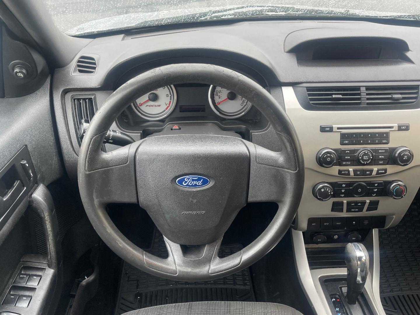 2010 Ingot Silver Metallic /Black Cloth Ford Focus SE (1FAHP3FN6AW) with an 2.0L 4 Cyl. engine, Automatic transmission, located at 801 South State Street, Salt Lake City, UT, 84111, (801) 328-0098, 40.751953, -111.888206 - Life is crazy. Now is the time to buy! All of our prices are just dollars above our cost. These prices will change as soon as life isn't so crazy. So please call or come in. We are here to save you a lot of money! Our service department is OPEN DAILY to help with any of your service needs. P - Photo#15