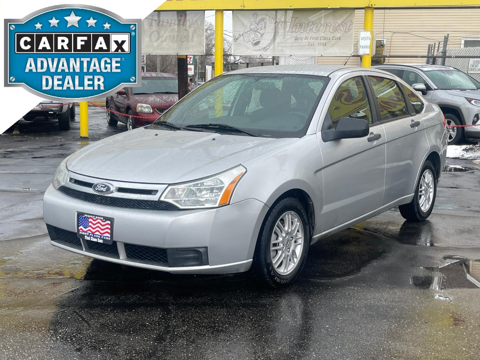 2010 Ingot Silver Metallic /Black Cloth Ford Focus SE (1FAHP3FN6AW) with an 2.0L 4 Cyl. engine, Automatic transmission, located at 801 South State Street, Salt Lake City, UT, 84111, (801) 328-0098, 40.751953, -111.888206 - Life is crazy. Now is the time to buy! All of our prices are just dollars above our cost. These prices will change as soon as life isn't so crazy. So please call or come in. We are here to save you a lot of money! Our service department is OPEN DAILY to help with any of your service need - Photo #0