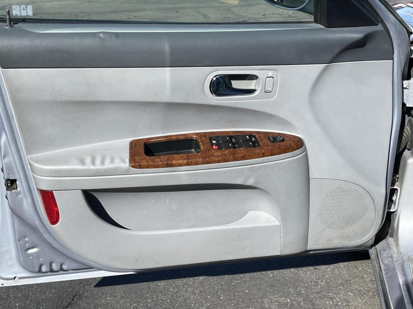 2005 Blue Ice Metallic /Gray Leather Buick LaCrosse CXL (2G4WD562151) with an 3.8L V6 engine, Automatic transmission, located at 801 South State Street, Salt Lake City, UT, 84111, (801) 328-0098, 40.751953, -111.888206 - Clean Title! Must see immaculate condition inside and out! An older retired grandpa was the previous owner and took excellent care for it! Approved for up to a 5 year extended warranty that can be added on at time of sale!!! Vehicle Features: CXL Model, Air Conditioning, Alloy Wheels, AM/FM S - Photo#12