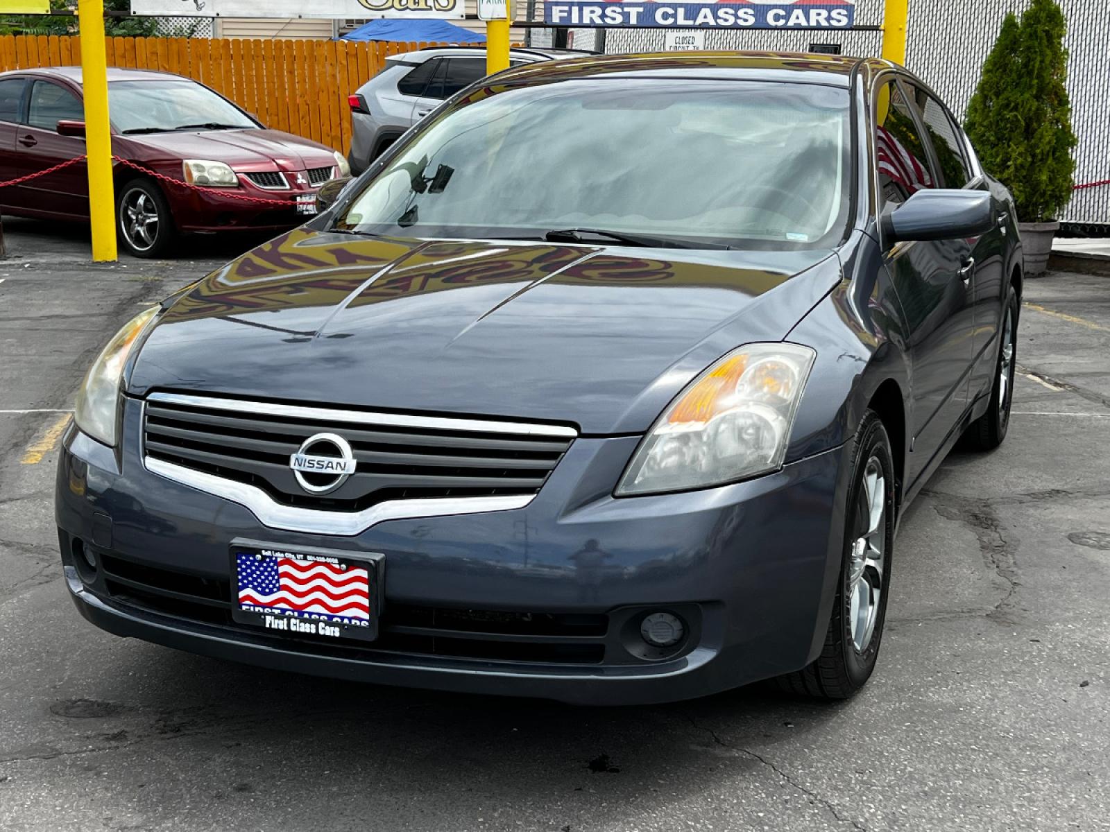 2009 Dark Slate Metallic /Gray Cloth Nissan Altima 2.5 S (1N4AL21E69N) with an 2.5L 4 Cyl. engine, Automatic transmission, located at 801 South State Street, Salt Lake City, UT, 84111, (801) 328-0098, 40.751953, -111.888206 - Life is crazy. Now is the time to buy! All of our prices are just dollars above our cost. These prices will change as soon as life isn't so crazy. So please call or come in. We are here to save you a lot of money! Our service department is OPEN DAILY to help with any of your service needs. P - Photo #2