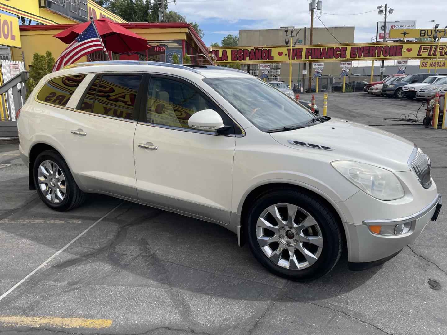 2011 White Diamond Pearl Buick Enclave CXL-2 AWD (5GAKVCEDXBJ) with an 3.6L V6 engine, Automatic transmission, located at 801 South State Street, Salt Lake City, UT, 84111, (801) 328-0098, 40.751953, -111.888206 - Clean title! Our service department is OPEN DAILY to help with any of your service needs. Please call for immediate appointment! Clean Title!! Extra clean!! Immaculate condition!! Free Carfax!! Must see!! Warranty available!! Free Carfax!!! Vehicle Features: Carfax Certified 2 Owners!, 20 - Photo#5