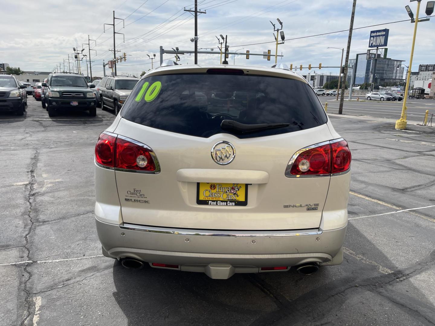 2011 White Diamond Pearl Buick Enclave CXL-2 AWD (5GAKVCEDXBJ) with an 3.6L V6 engine, Automatic transmission, located at 801 South State Street, Salt Lake City, UT, 84111, (801) 328-0098, 40.751953, -111.888206 - Clean title! Our service department is OPEN DAILY to help with any of your service needs. Please call for immediate appointment! Clean Title!! Extra clean!! Immaculate condition!! Free Carfax!! Must see!! Warranty available!! Free Carfax!!! Vehicle Features: Carfax Certified 2 Owners!, 20 - Photo#8