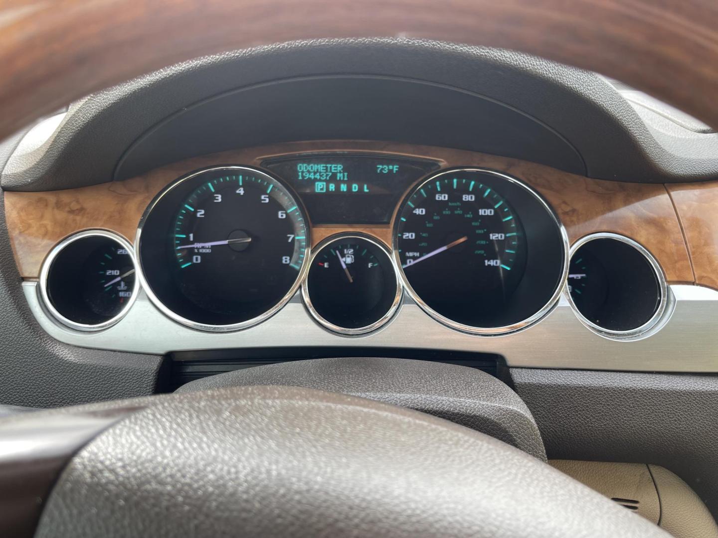 2011 White Diamond Pearl Buick Enclave CXL-2 AWD (5GAKVCEDXBJ) with an 3.6L V6 engine, Automatic transmission, located at 801 South State Street, Salt Lake City, UT, 84111, (801) 328-0098, 40.751953, -111.888206 - Clean title! Our service department is OPEN DAILY to help with any of your service needs. Please call for immediate appointment! Clean Title!! Extra clean!! Immaculate condition!! Free Carfax!! Must see!! Warranty available!! Free Carfax!!! Vehicle Features: Carfax Certified 2 Owners!, 20 - Photo#19