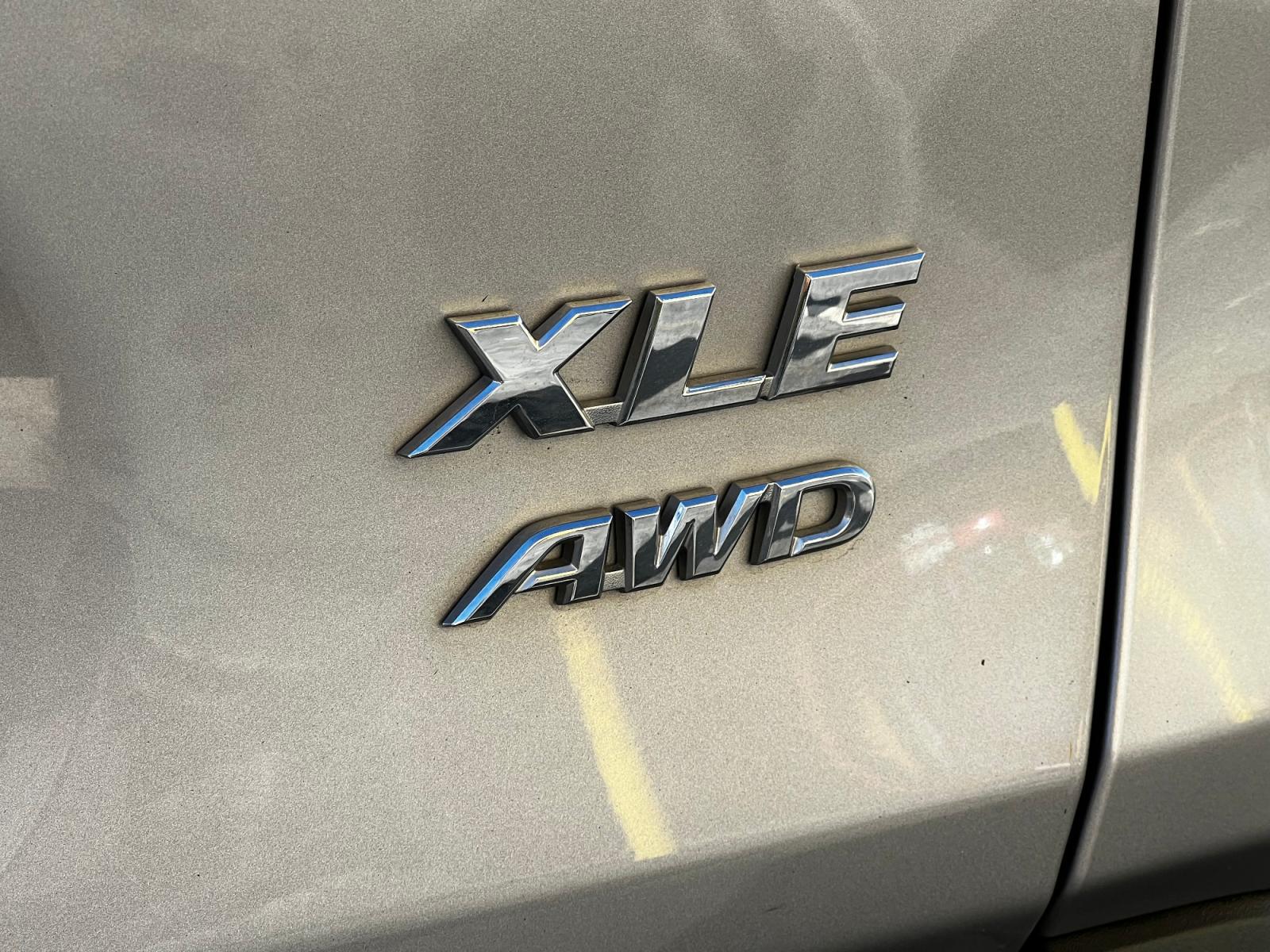 2019 Silver Sky Metallic /Black Cloth Toyota RAV4 XLE AWD (2T3P1RFV6KC) with an 2.5L 4 Cyl. engine, Automatic transmission, located at 801 South State Street, Salt Lake City, UT, 84111, (801) 328-0098, 40.751953, -111.888206 - Life is crazy. Now is the time to buy! All of our prices are just dollars above our cost. These prices will change as soon as life isn't so crazy. So please call or come in. We are here to save you a lot of money! Our service department is OPEN DAILY to help with any of your service need - Photo #9