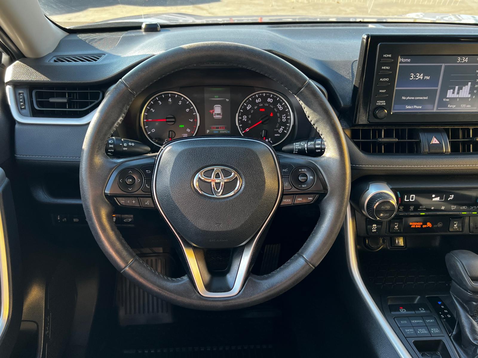 2019 Silver Sky Metallic /Black Cloth Toyota RAV4 XLE AWD (2T3P1RFV6KC) with an 2.5L 4 Cyl. engine, Automatic transmission, located at 801 South State Street, Salt Lake City, UT, 84111, (801) 328-0098, 40.751953, -111.888206 - Life is crazy. Now is the time to buy! All of our prices are just dollars above our cost. These prices will change as soon as life isn't so crazy. So please call or come in. We are here to save you a lot of money! Our service department is OPEN DAILY to help with any of your service need - Photo #17