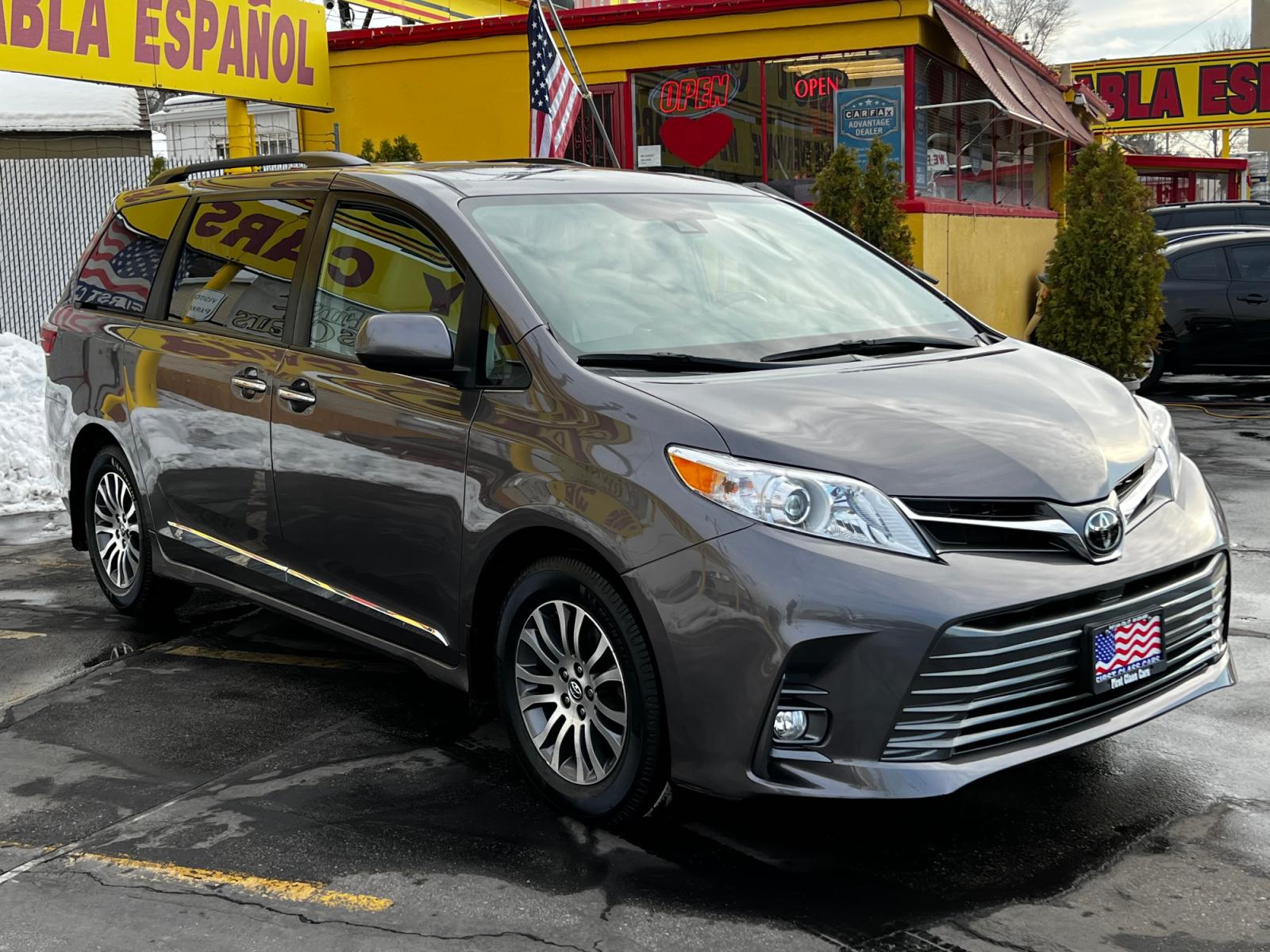 2019 /Gray Leather Toyota Sienna XLE (5TDYZ3DC5KS) with an 3.5L V6 engine, Automatic transmission, located at 801 South State Street, Salt Lake City, UT, 84111, (801) 328-0098, 40.751953, -111.888206 - Life is crazy. Now is the time to buy! All of our prices are just dollars above our cost. These prices will change as soon as life isn't so crazy. So please call or come in. We are here to save you a lot of money! Our service department is OPEN DAILY to help with any of your service needs. P - Photo #4