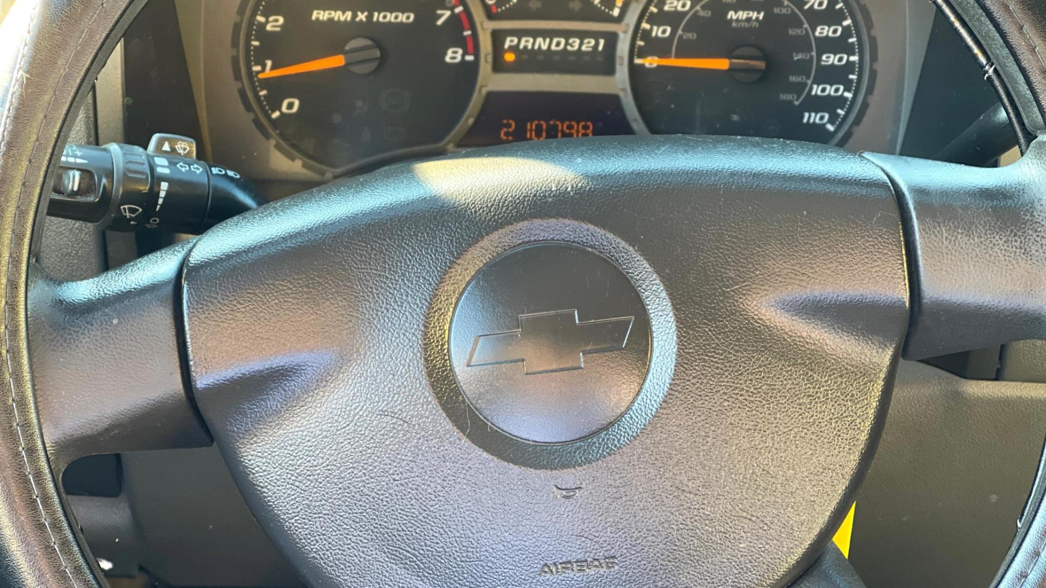 2005 Superior Blue Metallic /Gray Cloth Chevrolet Colorado LS Crew Cab (1GCCS136158) with an 3.5L 5 Cyl. engine, Automatic transmission, located at 801 South State Street, Salt Lake City, UT, 84111, (801) 328-0098, 40.751953, -111.888206 - Experience exceptional rides with our 2005 Chevrolet Colorado! Despite its age, this gem boasts reliable performance, robust power, and smooth handling. Perfectly maintained and affordably priced, it's an excellent choice for first-time owners or budget-conscious buyers. Grab this unbeatable deal wh - Photo #16
