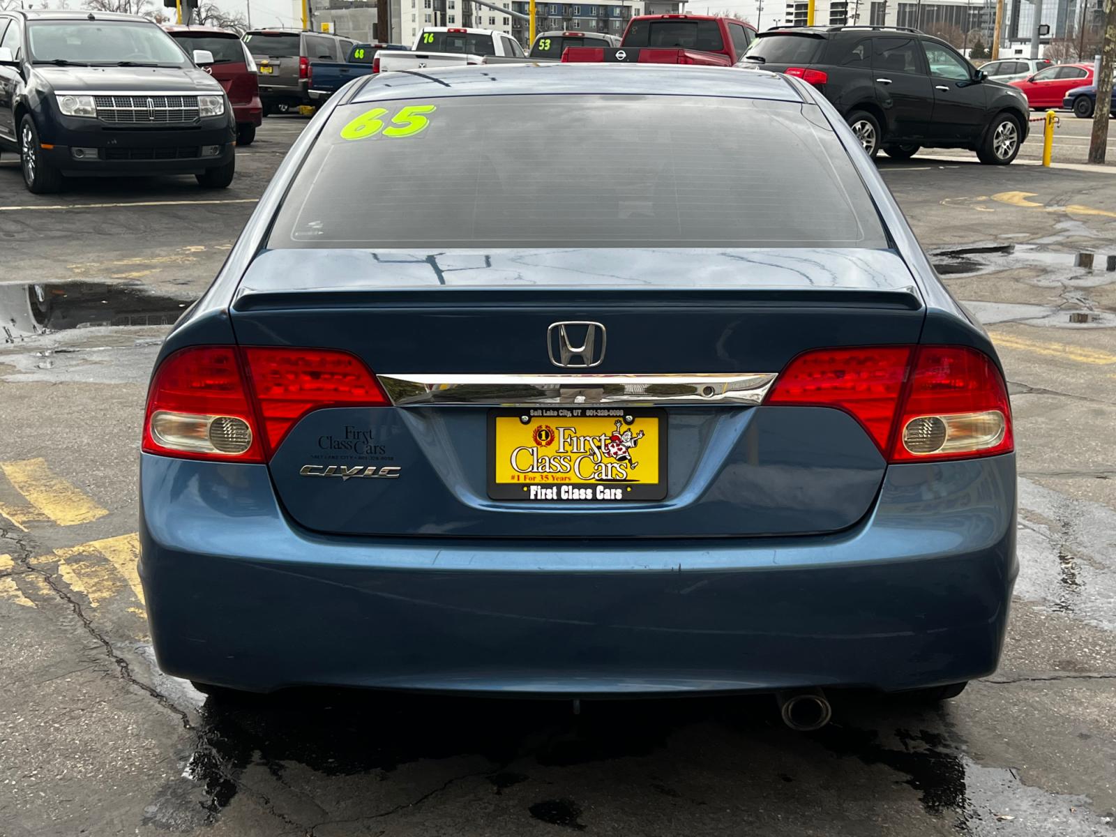 2009 Atomic Blue Metallic /Gray Cloth Honda Civic LX-S (19XFA16699E) with an 1.8L 4 Cyl. engine, Automatic transmission, located at 801 South State Street, Salt Lake City, UT, 84111, (801) 328-0098, 40.751953, -111.888206 - Life is crazy. Now is the time to buy! All of our prices are just dollars above our cost. These prices will change as soon as life isn't so crazy. So please call or come in. We are here to save you a lot of money! Our service department is OPEN DAILY to help with any of your service needs. P - Photo #7
