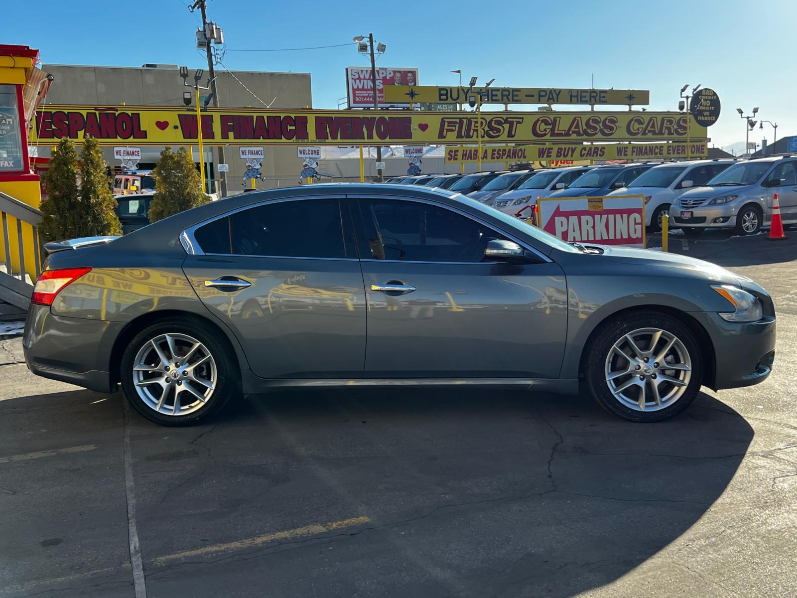 2010 Mystic Jade Metallic /Black Leather Nissan Maxima SV (1N4AA5AP1AC) with an 3.5L V6 engine, Automatic transmission, located at 801 South State Street, Salt Lake City, UT, 84111, (801) 328-0098, 40.751953, -111.888206 - Life is crazy. Now is the time to buy! All of our prices are just dollars above our cost. These prices will change as soon as life isn't so crazy. So please call or come in. We are here to save you a lot of money! Our service department is OPEN DAILY to help with any of your service needs. P - Photo #5