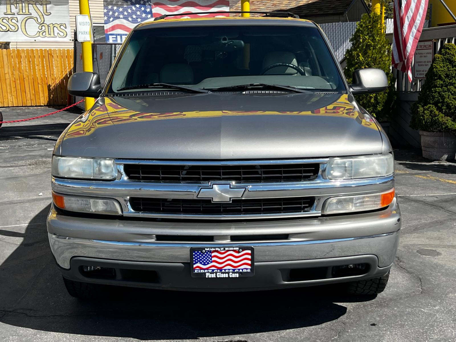 2001 Pewter Metallic /Tan Leather Chevrolet Suburban LT C1500 2WD (3GNEC16T41G) with an 5.3L V8 engine, Automatic transmission, located at 801 South State Street, Salt Lake City, UT, 84111, (801) 328-0098, 40.751953, -111.888206 - Life is crazy. Now is the time to buy! All of our prices are just dollars above our cost. These prices will change as soon as life isn't so crazy. So please call or come in. We are here to save you a lot of money! Our service department is OPEN DAILY to help with any of your service needs. - Photo #3