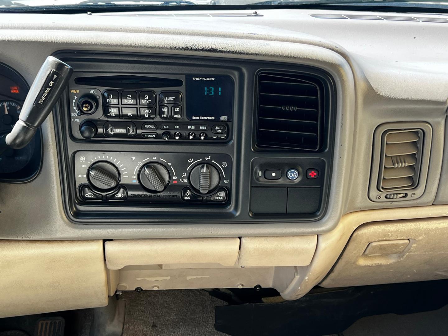 2001 Pewter Metallic /Tan Leather Chevrolet Suburban LT C1500 2WD (3GNEC16T41G) with an 5.3L V8 engine, Automatic transmission, located at 801 South State Street, Salt Lake City, UT, 84111, (801) 328-0098, 40.751953, -111.888206 - Life is crazy. Now is the time to buy! All of our prices are just dollars above our cost. These prices will change as soon as life isn't so crazy. So please call or come in. We are here to save you a lot of money! Our service department is OPEN DAILY to help with any of your service needs. P - Photo#21
