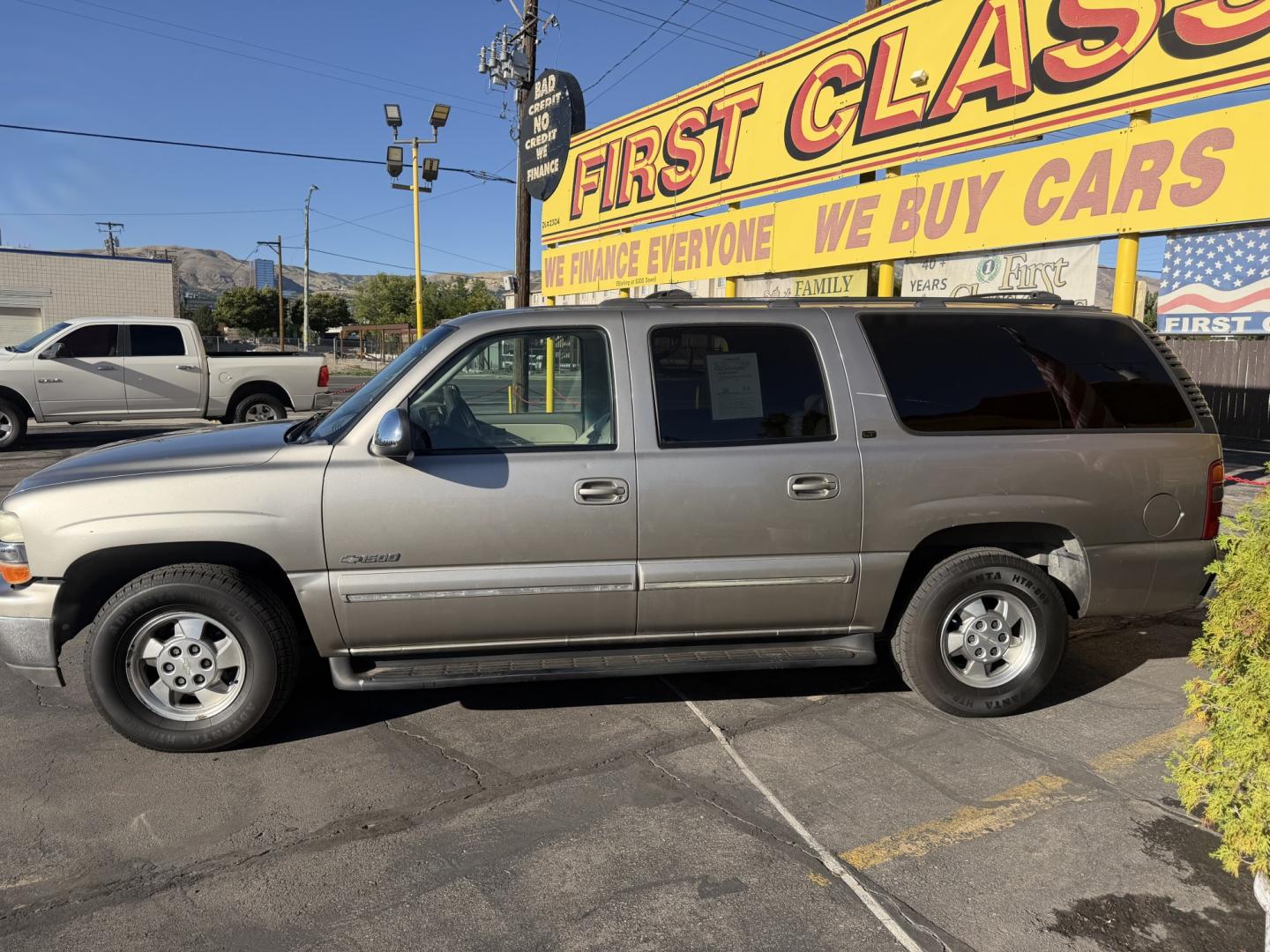 2001 Pewter Metallic /Tan Leather Chevrolet Suburban LT C1500 2WD (3GNEC16T41G) with an 5.3L V8 engine, Automatic transmission, located at 801 South State Street, Salt Lake City, UT, 84111, (801) 328-0098, 40.751953, -111.888206 - Life is crazy. Now is the time to buy! All of our prices are just dollars above our cost. These prices will change as soon as life isn't so crazy. So please call or come in. We are here to save you a lot of money! Our service department is OPEN DAILY to help with any of your service needs. P- Photo#8