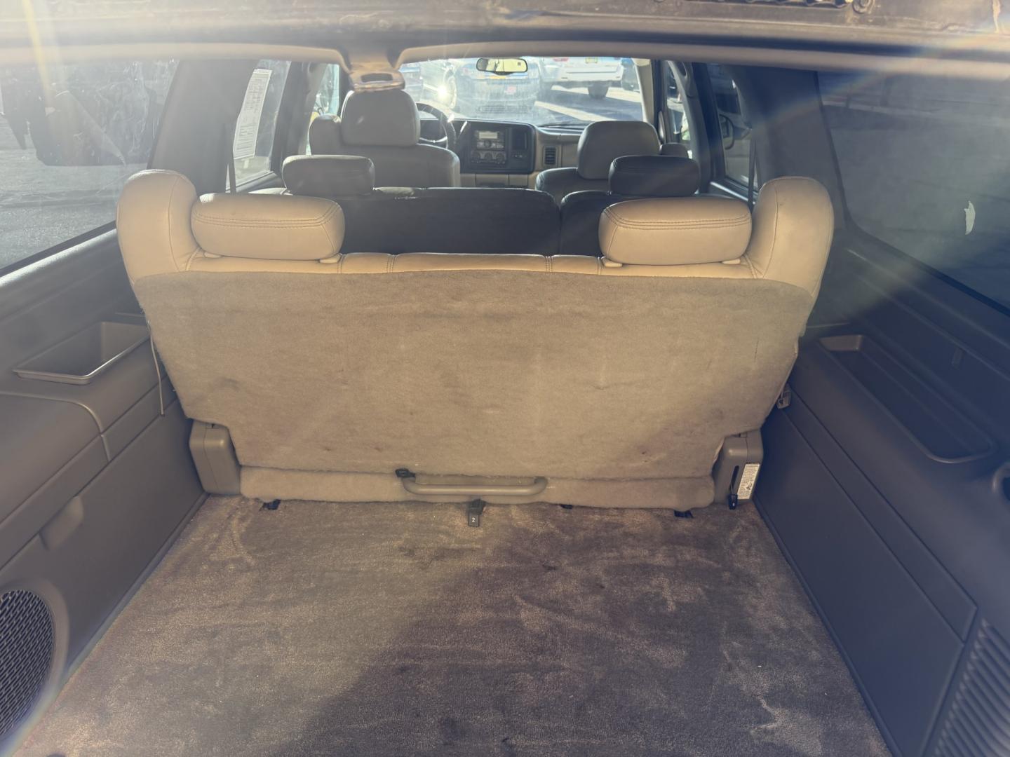 2001 Pewter Metallic /Tan Leather Chevrolet Suburban LT C1500 2WD (3GNEC16T41G) with an 5.3L V8 engine, Automatic transmission, located at 801 South State Street, Salt Lake City, UT, 84111, (801) 328-0098, 40.751953, -111.888206 - Life is crazy. Now is the time to buy! All of our prices are just dollars above our cost. These prices will change as soon as life isn't so crazy. So please call or come in. We are here to save you a lot of money! Our service department is OPEN DAILY to help with any of your service needs. P- Photo#23