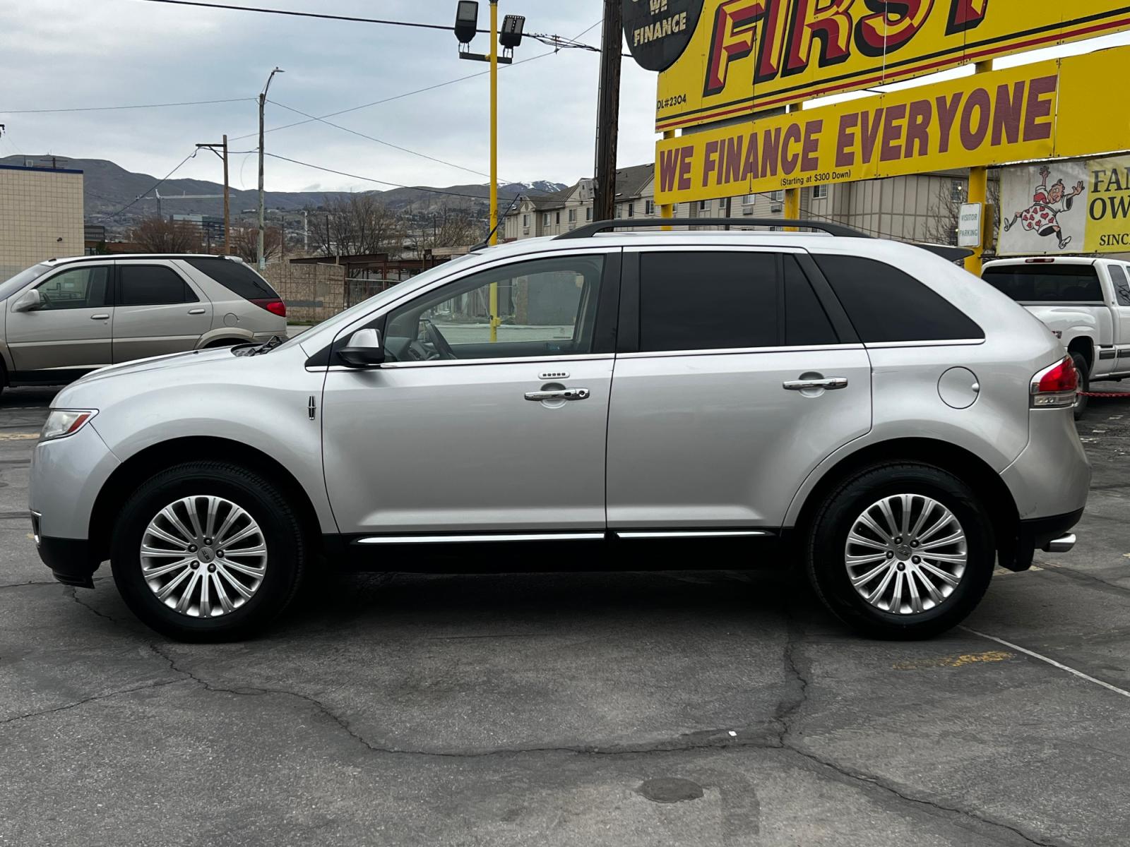 2011 Sparkle Silver Metallic /Black Leather Lincoln MKX AWD (2LMDJ8JK7BB) with an 3.7L V6 engine, Automatic transmission, located at 801 South State Street, Salt Lake City, UT, 84111, (801) 328-0098, 40.751953, -111.888206 - Life is crazy. Now is the time to buy! All of our prices are just dollars above our cost. These prices will change as soon as life isn't so crazy. So please call or come in. We are here to save you a lot of money! Our service department is OPEN DAILY to help with any of your service needs. P - Photo #1