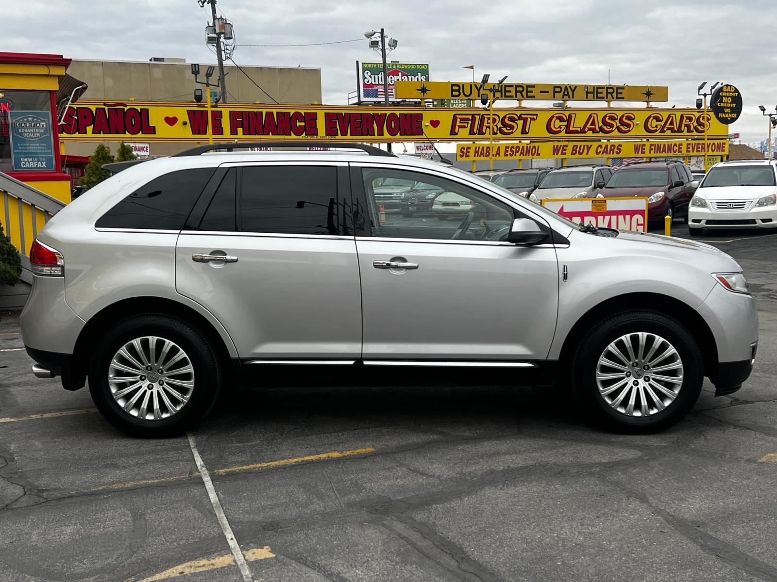 2011 Sparkle Silver Metallic /Black Leather Lincoln MKX AWD (2LMDJ8JK7BB) with an 3.7L V6 engine, Automatic transmission, located at 801 South State Street, Salt Lake City, UT, 84111, (801) 328-0098, 40.751953, -111.888206 - Life is crazy. Now is the time to buy! All of our prices are just dollars above our cost. These prices will change as soon as life isn't so crazy. So please call or come in. We are here to save you a lot of money! Our service department is OPEN DAILY to help with any of your service needs. P - Photo #5