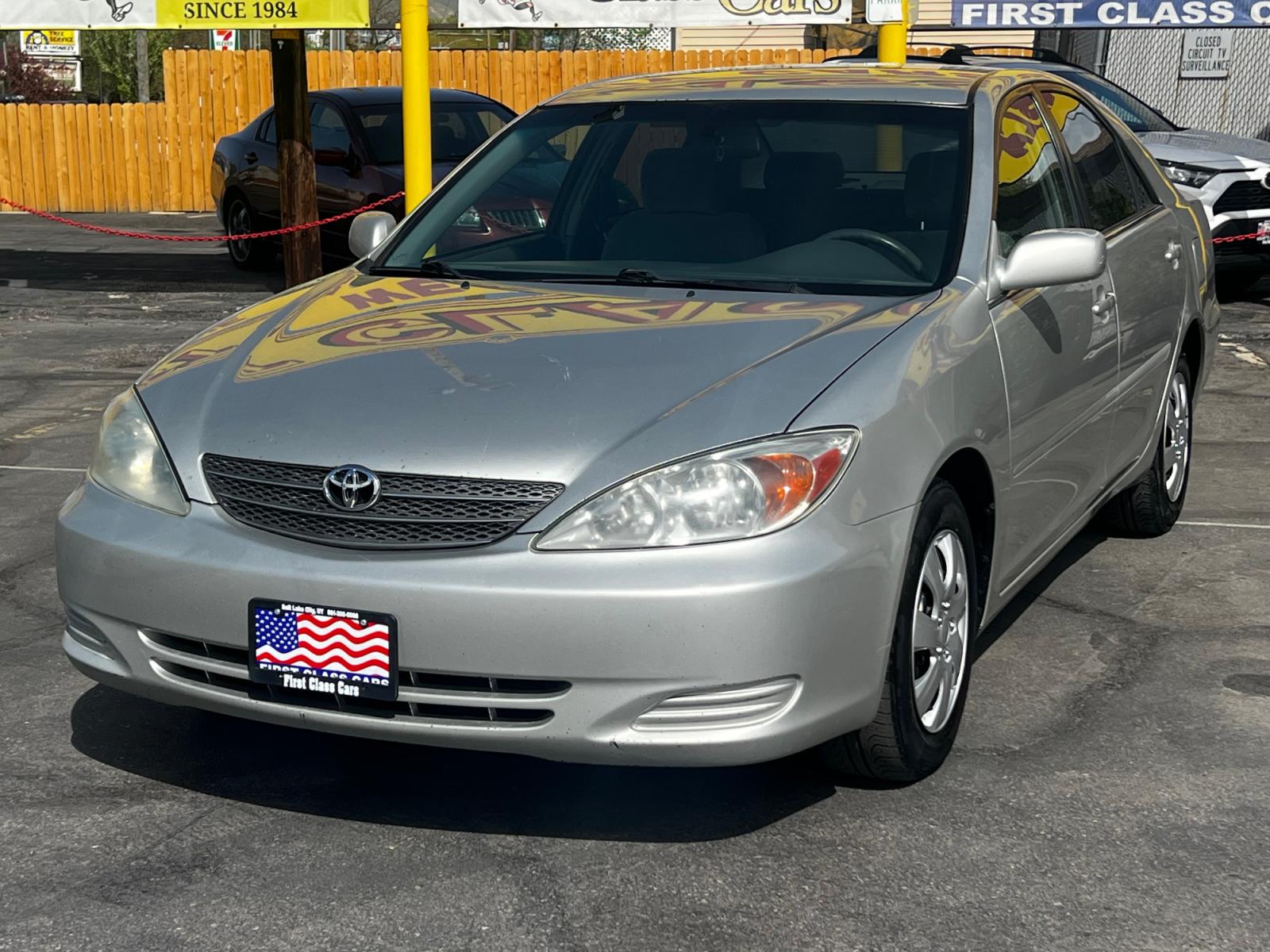 2004 Silver Streak Mica /Gray Cloth Toyota Camry LE (4T1BE32K14U) with an 2.4L 4 Cyl. engine, Automatic transmission, located at 801 South State Street, Salt Lake City, UT, 84111, (801) 328-0098, 40.751953, -111.888206 - Life is crazy. Now is the time to buy! All of our prices are just dollars above our cost. These prices will change as soon as life isn't so crazy. So please call or come in. We are here to save you a lot of money! Our service department is OPEN DAILY to help with any of your service needs. P - Photo #2