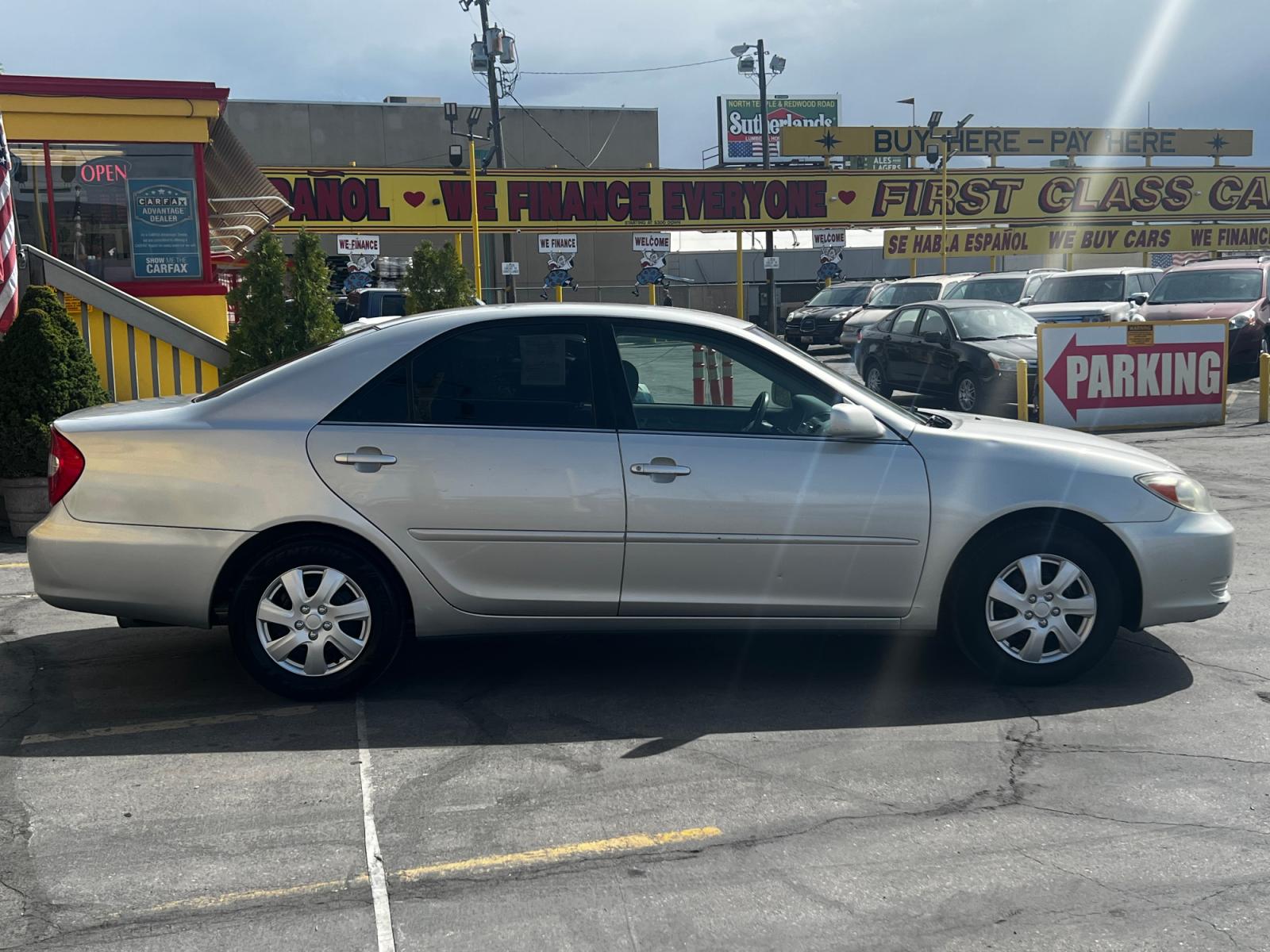 2004 Silver Streak Mica /Gray Cloth Toyota Camry LE (4T1BE32K14U) with an 2.4L 4 Cyl. engine, Automatic transmission, located at 801 South State Street, Salt Lake City, UT, 84111, (801) 328-0098, 40.751953, -111.888206 - Life is crazy. Now is the time to buy! All of our prices are just dollars above our cost. These prices will change as soon as life isn't so crazy. So please call or come in. We are here to save you a lot of money! Our service department is OPEN DAILY to help with any of your service needs. P - Photo #5