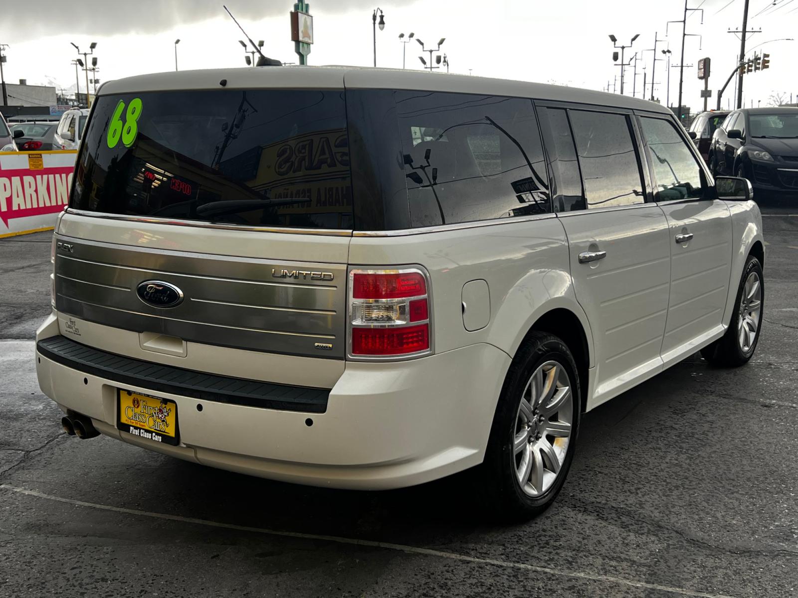 2009 Oxford White /Tan Leather Ford Flex Limited AWD (2FMEK63C59B) with an 3.5L V6 engine, Automatic transmission, located at 801 South State Street, Salt Lake City, UT, 84111, (801) 328-0098, 40.751953, -111.888206 - Life is crazy. Now is the time to buy! All of our prices are just dollars above our cost. These prices will change as soon as life isn't so crazy. So please call or come in. We are here to save you a lot of money! Our service department is OPEN DAILY to help with any of your service needs. P - Photo #6