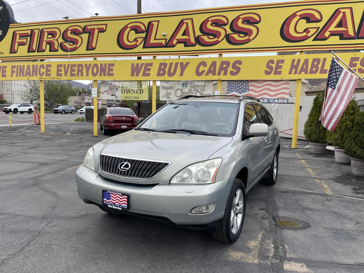 2004 Bamboo Pearl /Tan Leather Lexus RX 330 4WD (JTJHA31U140) with an 3.3L V6 engine, Automatic transmission, located at 801 South State Street, Salt Lake City, UT, 84111, (801) 328-0098, 40.751953, -111.888206 - Clean Title!! Extra clean!! Immaculate condition!! Free Carfax!! Must see!! Warranty available!! Free Carfax!!! Vehicle Features:4WD/AWD, ABS Brakes, AM/FM Stereo, Air Conditioning, Alloy Wheels, Automatic Transmission, CD Audio, Cassette Player, Cruise Control, Front Seat Heaters, Leather Seat - Photo#1