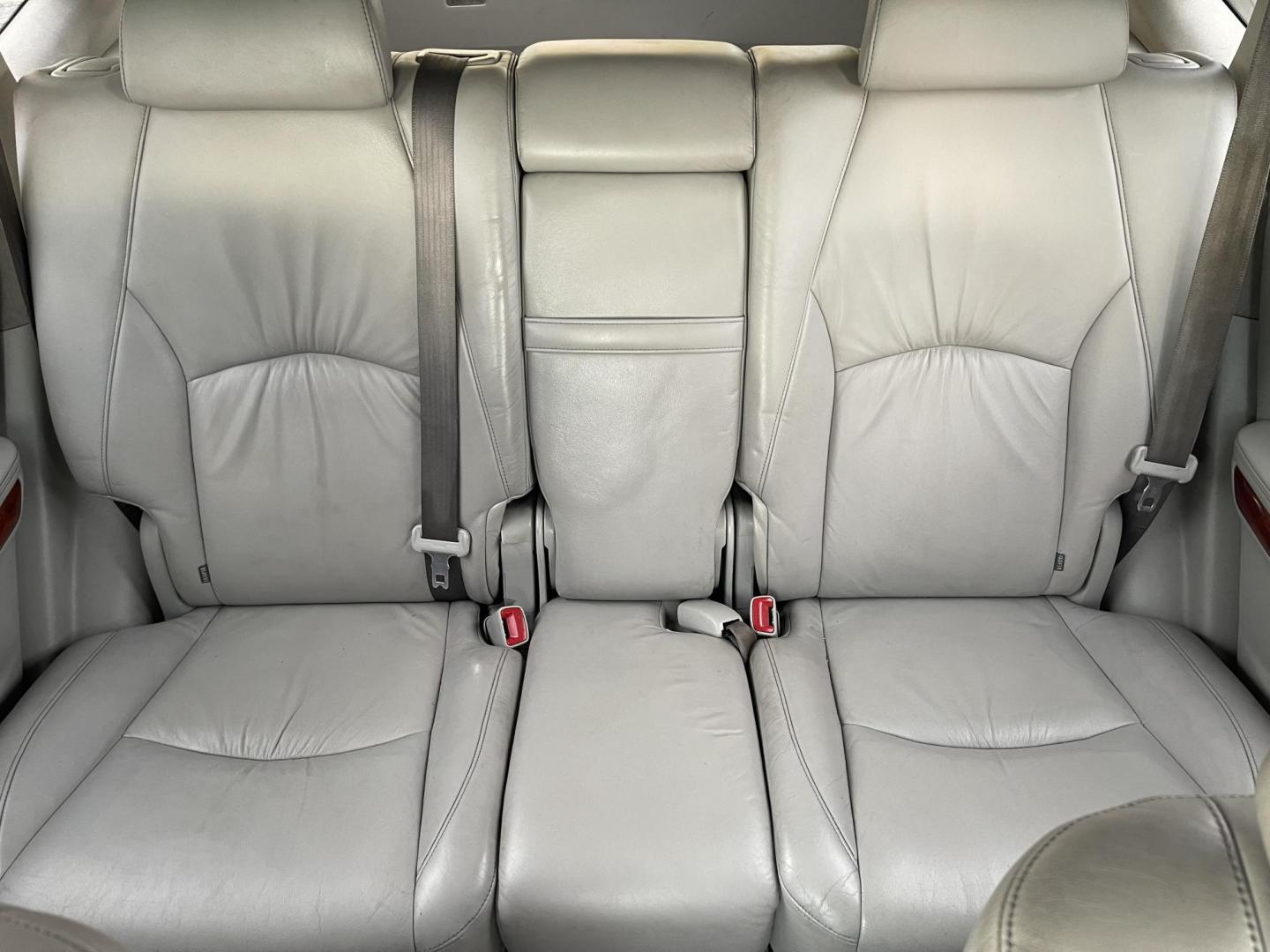 2004 Bamboo Pearl /Tan Leather Lexus RX 330 4WD (JTJHA31U140) with an 3.3L V6 engine, Automatic transmission, located at 801 South State Street, Salt Lake City, UT, 84111, (801) 328-0098, 40.751953, -111.888206 - Clean Title!! Extra clean!! Immaculate condition!! Free Carfax!! Must see!! Warranty available!! Free Carfax!!! Vehicle Features:4WD/AWD, ABS Brakes, AM/FM Stereo, Air Conditioning, Alloy Wheels, Automatic Transmission, CD Audio, Cassette Player, Cruise Control, Front Seat Heaters, Leather Seat - Photo#16