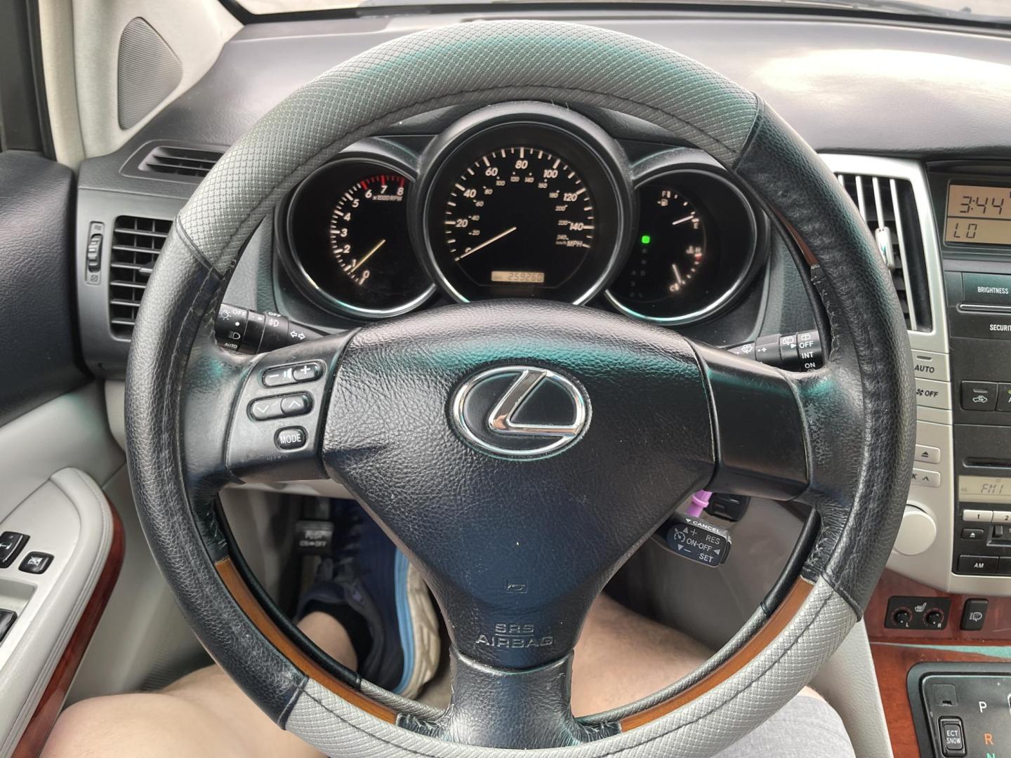 2004 Bamboo Pearl /Tan Leather Lexus RX 330 4WD (JTJHA31U140) with an 3.3L V6 engine, Automatic transmission, located at 801 South State Street, Salt Lake City, UT, 84111, (801) 328-0098, 40.751953, -111.888206 - Clean Title!! Extra clean!! Immaculate condition!! Free Carfax!! Must see!! Warranty available!! Free Carfax!!! Vehicle Features:4WD/AWD, ABS Brakes, AM/FM Stereo, Air Conditioning, Alloy Wheels, Automatic Transmission, CD Audio, Cassette Player, Cruise Control, Front Seat Heaters, Leather Seat - Photo#18