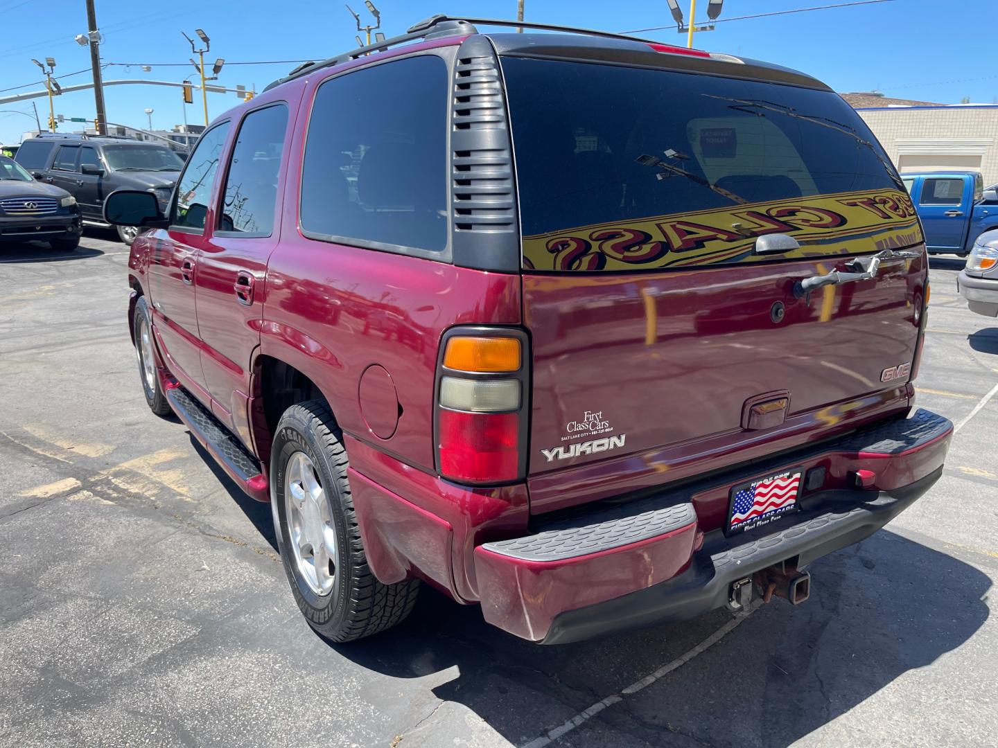 2005 Sport Red Metallic /Gray Leather GMC Yukon Denali Denali (1GKEK63U55J) with an 6.0L V8 engine, Automatic transmission, located at 801 South State Street, Salt Lake City, UT, 84111, (801) 328-0098, 40.751953, -111.888206 - We are here to save you a lot of money! Our service department is OPEN DAILY to help with any of your service needs. Please call for immediate appointment! Clean Title!! Extra clean!! Immaculate condition!! Free Carfax!! Must see!! Warranty available!! Free Carfax!!! Vehicle Features:Dena - Photo#6