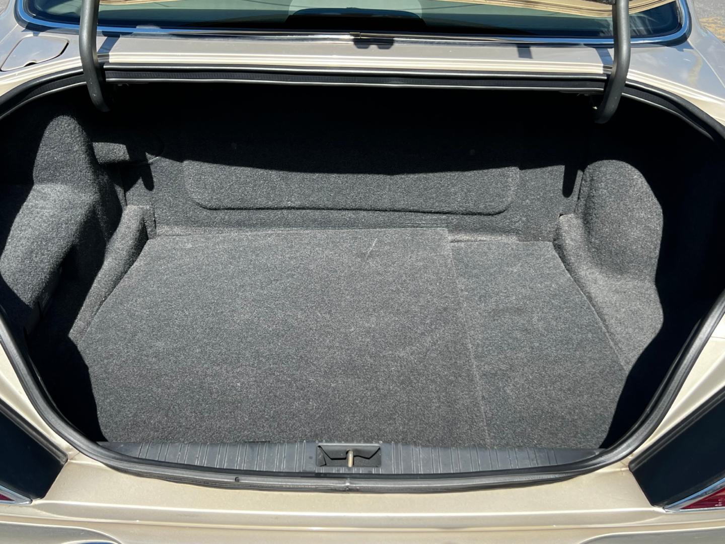1999 Topaz Metallic /Tan Leather Jaguar XJ Sedan XJ8 L (SAJHX6047XC) with an 4.0L V8 engine, Automatic transmission, located at 801 South State Street, Salt Lake City, UT, 84111, (801) 328-0098, 40.751953, -111.888206 - Life is crazy. Now is the time to buy! All of our prices are just dollars above our cost. These prices will change as soon as life isn't so crazy. So please call or come in. We are here to save you a lot of money! Our service department is OPEN DAILY to help with any of your service needs. Please ca - Photo#23