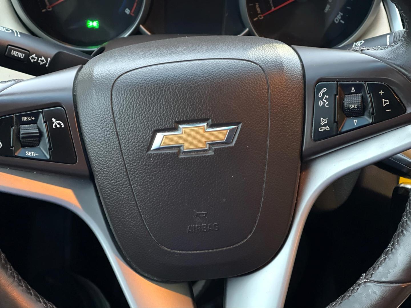 2013 Artic White /TAN Chevrolet Cruze LT (1G1PE5SB6D7) with an 1.4L 4 CYLINDER engine, AUTOMATIC transmission, located at 801 South State Street, Salt Lake City, UT, 84111, (801) 328-0098, 40.751953, -111.888206 - Experience true performance & comfort with this 2013 used Chevrolet Cruze. Outstanding fuel efficiency, seamless connectivity, and sophisticated style - all at an affordable price. Spend less, drive more, and live life to the fullest! Features:ABS Brakes, AM/FM Stereo, Air Conditioning, Alloy Wheel - Photo#16
