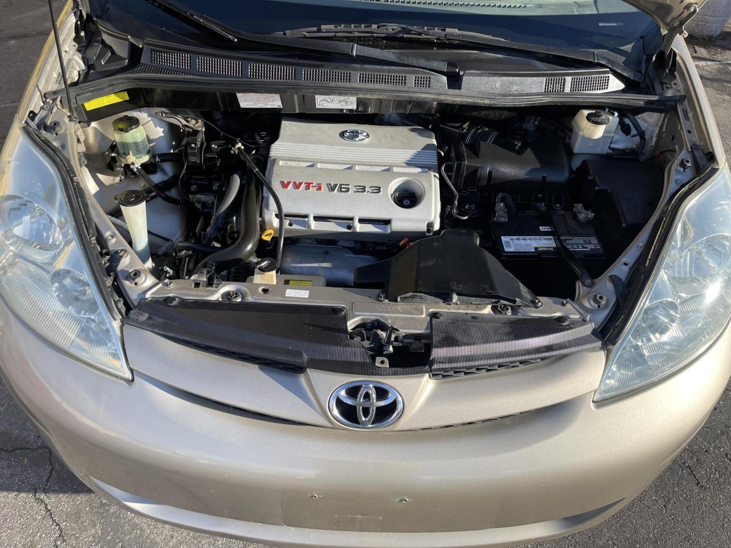 2006 Harvest Gold Metallic /TAN Toyota Sienna CE (5TDZA23C96S) with an 3.3 V6 engine, Automatic transmission, located at 801 South State Street, Salt Lake City, UT, 84111, (801) 328-0098, 40.751953, -111.888206 - 2006 Toyota Sienna *Branded Title* *Rebuilt/Restored* Features: Am/Fm/Cd, Automatic, 7 Passenger, Cloth Seats, 3.3 LITER V6 VVT-i, runs and drives good passes Utah state emissions testing requirements. * All advertised prices are just dollars above cost to make room for new inventory these are o - Photo#16