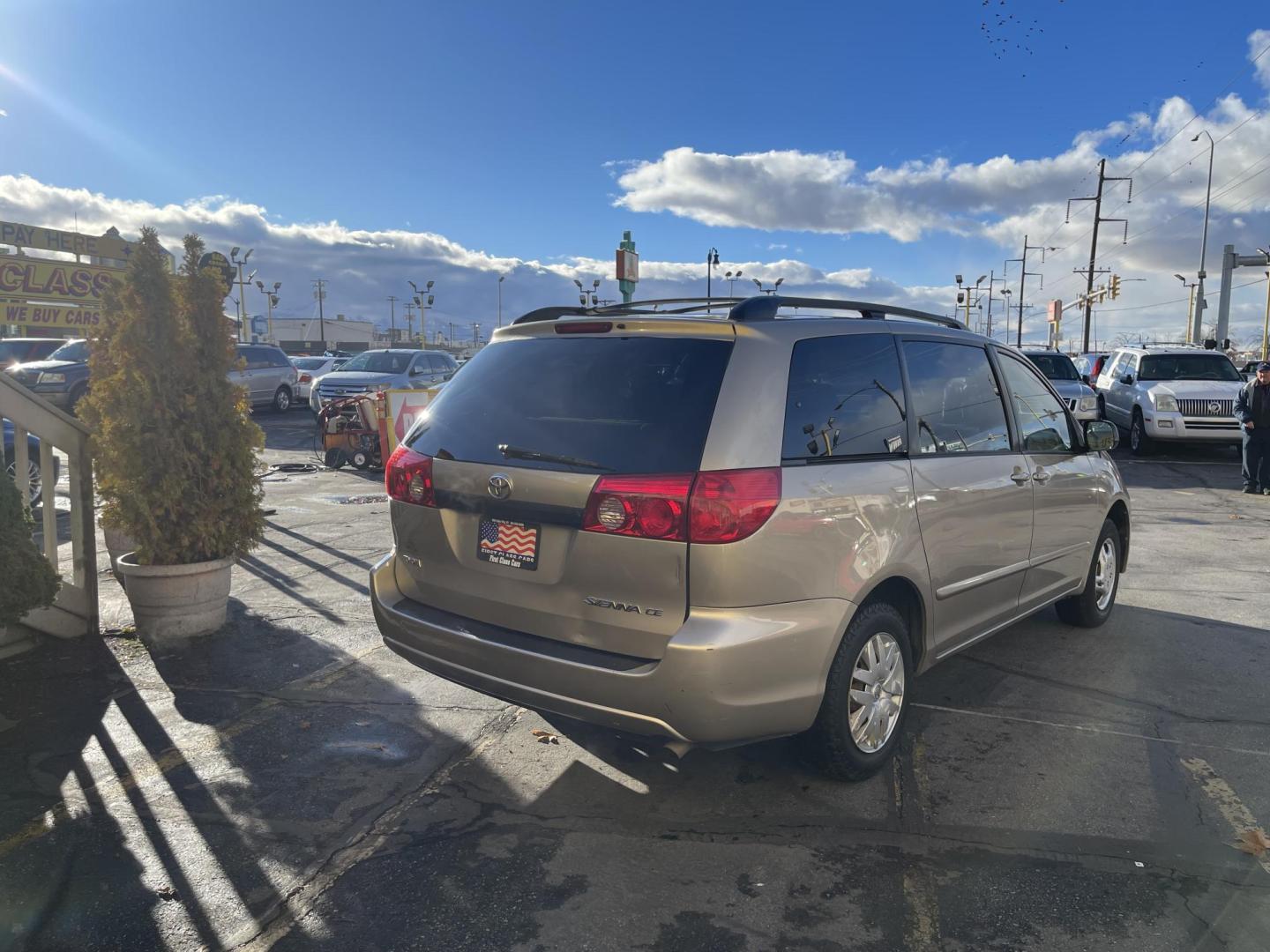 2006 Harvest Gold Metallic /TAN Toyota Sienna CE (5TDZA23C96S) with an 3.3 V6 engine, Automatic transmission, located at 801 South State Street, Salt Lake City, UT, 84111, (801) 328-0098, 40.751953, -111.888206 - 2006 Toyota Sienna *Branded Title* *Rebuilt/Restored* Features: Am/Fm/Cd, Automatic, 7 Passenger, Cloth Seats, 3.3 LITER V6 VVT-i, runs and drives good passes Utah state emissions testing requirements. * All advertised prices are just dollars above cost to make room for new inventory these are o - Photo#6