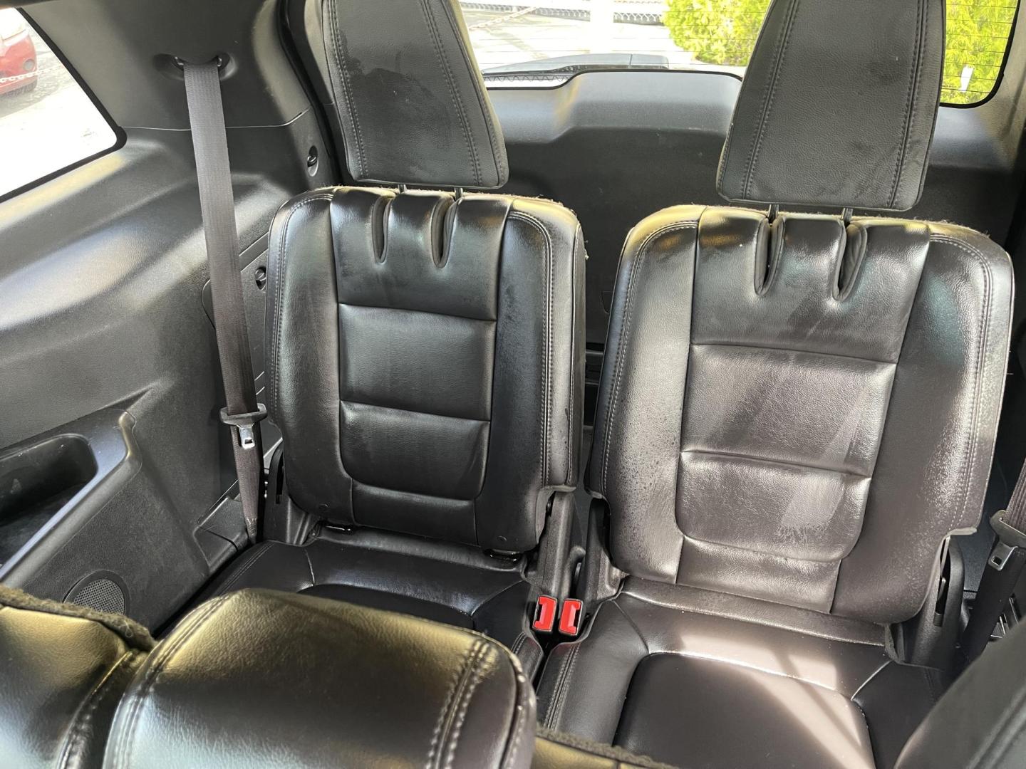 2013 Black /Black Ford Explorer XLT (1FM5K8D86DG) with an 3.5 Liter V6 engine, Automatic transmission, located at 801 South State Street, Salt Lake City, UT, 84111, (801) 328-0098, 40.751953, -111.888206 - Clean title! No accidents on Carfax history report! Immaculate hard to find in great shape for the year, make and miles!!! Must see for anyone looking for a 3rd row SUV with 4x4!!! Features:4WD/AWD, Parking Sensors, Alloy Wheels, Rear Air Conditioning, Bluetooth Technology, Rear View Camera, Fold-A - Photo#14