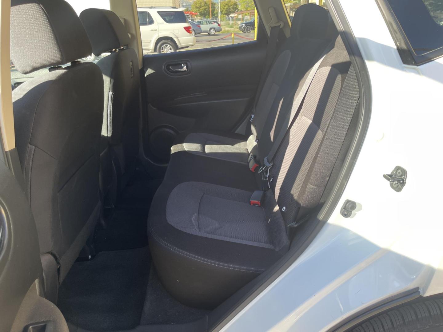 2013 Artic White /Black Nissan Rogue SV (JN8AS5MV6DW) with an 2.5L I4 engine, Automatic transmission, located at 801 South State Street, Salt Lake City, UT, 84111, (801) 328-0098, 40.751953, -111.888206 - Clean title! AWD great all around winter SUV! Must see it is in clean condition, has lots of extras. Approved for up to a 5 year warranty that can be added on to the vehicle! Features: 4WD/AWD, Navigation System, Alloy Wheels, Rear View Camera, BOSE Sound System, Satellite Radio Ready, Bluetooth T - Photo#12