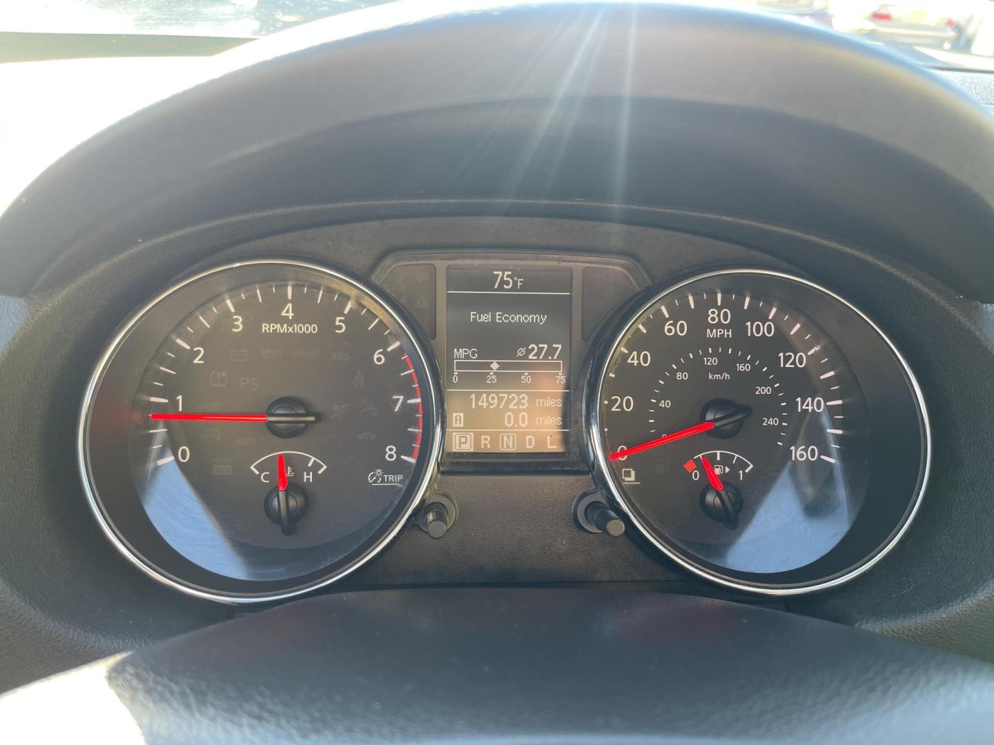 2013 Artic White /Black Nissan Rogue SV (JN8AS5MV6DW) with an 2.5L I4 engine, Automatic transmission, located at 801 South State Street, Salt Lake City, UT, 84111, (801) 328-0098, 40.751953, -111.888206 - Clean title! AWD great all around winter SUV! Must see it is in clean condition, has lots of extras. Approved for up to a 5 year warranty that can be added on to the vehicle! Features: 4WD/AWD, Navigation System, Alloy Wheels, Rear View Camera, BOSE Sound System, Satellite Radio Ready, Bluetooth T - Photo#16