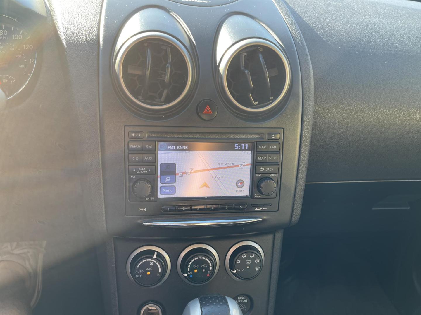 2013 Artic White /Black Nissan Rogue SV (JN8AS5MV6DW) with an 2.5L I4 engine, Automatic transmission, located at 801 South State Street, Salt Lake City, UT, 84111, (801) 328-0098, 40.751953, -111.888206 - Clean title! AWD great all around winter SUV! Must see it is in clean condition, has lots of extras. Approved for up to a 5 year warranty that can be added on to the vehicle! Features: 4WD/AWD, Navigation System, Alloy Wheels, Rear View Camera, BOSE Sound System, Satellite Radio Ready, Bluetooth T - Photo#18