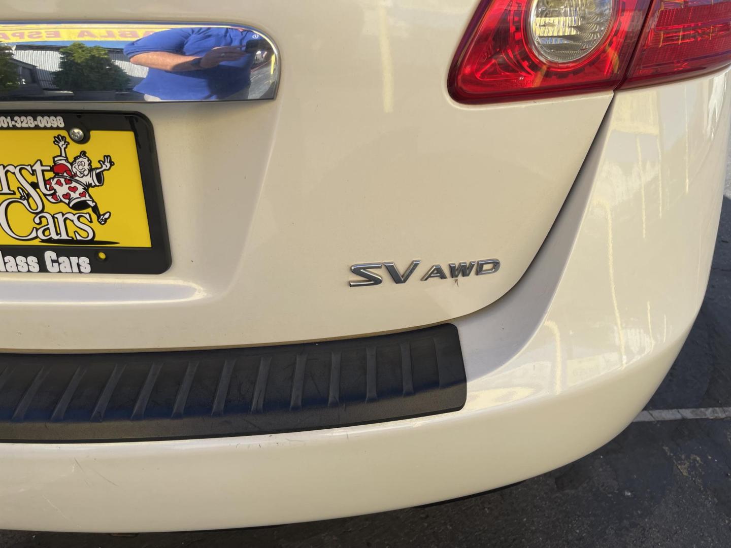 2013 Artic White /Black Nissan Rogue SV (JN8AS5MV6DW) with an 2.5L I4 engine, Automatic transmission, located at 801 South State Street, Salt Lake City, UT, 84111, (801) 328-0098, 40.751953, -111.888206 - Clean title! AWD great all around winter SUV! Must see it is in clean condition, has lots of extras. Approved for up to a 5 year warranty that can be added on to the vehicle! Features: 4WD/AWD, Navigation System, Alloy Wheels, Rear View Camera, BOSE Sound System, Satellite Radio Ready, Bluetooth T - Photo#30