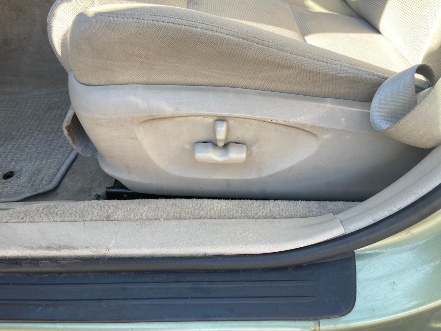2007 Evergreen Frost Metallic /Tan Subaru Outback Crossover Wagon (4S4BP61CX77) with an 2.5L H4 engine, Automatic transmission, located at 801 South State Street, Salt Lake City, UT, 84111, (801) 328-0098, 40.751953, -111.888206 - Features: 4WD/AWD, Alloy Wheels, Cloth Seats, Front Seat Heaters, ABS Brakes, Auxiliary Audio Input, Overhead Airbags, Rear Defroster, AM/FM Stereo, CD Audio, Power Locks, Side Airbags, Air Conditioning, Cruise Control, Power Mirrors, Automatic Transmission, Full Roof Rack, Power Windows. - Photo#25