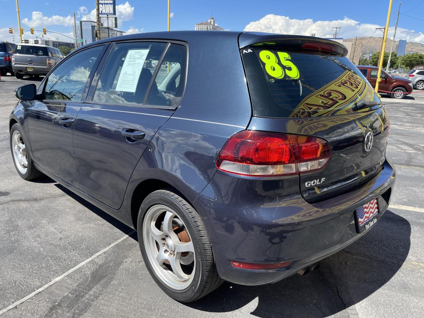 2011 French Blue Metallic /Black Volkswagen Golf 2.5L 4-Door PZEV (WVWDB7AJ3BW) with an 2.5L L5 DOHC 20V engine, 6-Speed Automatic transmission, located at 801 South State Street, Salt Lake City, UT, 84111, (801) 328-0098, 40.751953, -111.888206 - Clean Carfax! Clean title! From a dry climate area no salt no rust! Very nice must see! Features: Alloy Wheels, Front Seat Heaters, Bluetooth Technology, Sunroof(s), Cloth Seats, ABS Brakes, Auxiliary Audio Input, Power Locks, Side Airbags, AM/FM Stereo CD Audio, Power Mirrors, Traction Control, A - Photo#9